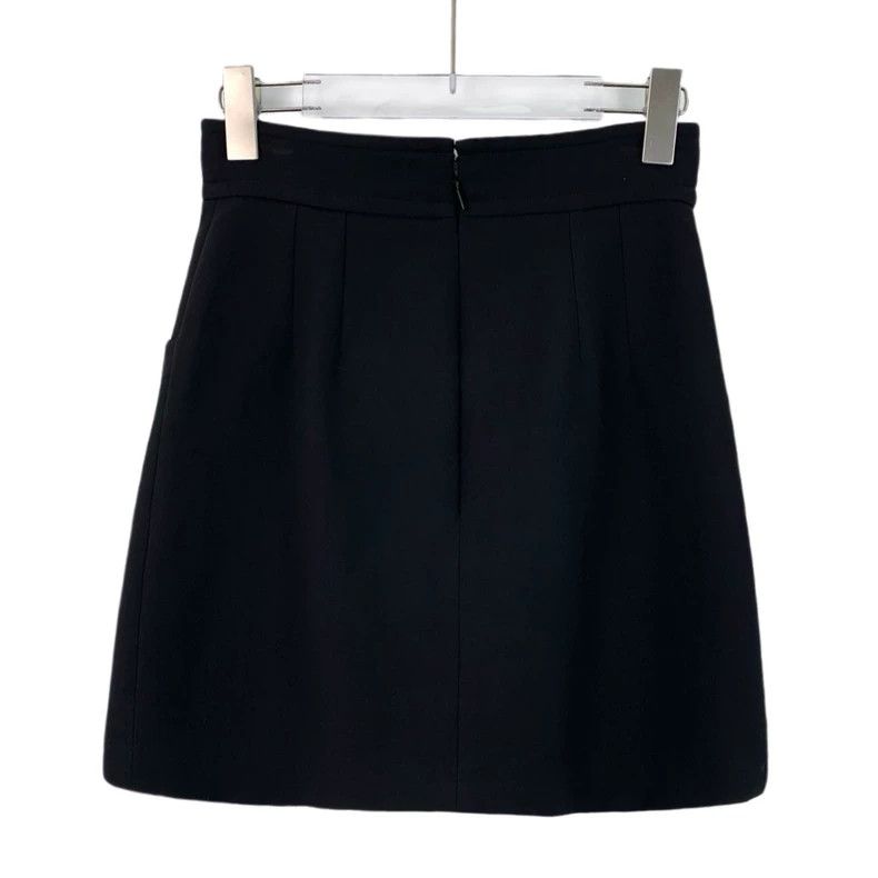 Gucci Gucci Black double-breasted gold-buttoned silk casual skirt Size 25" / US 0 / IT 36 - 2 Thumbnail