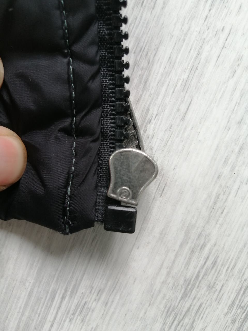 Diesel × Vintage Diesel vintage puffer jacket mens Size M Size US M / EU 48-50 / 2 - 5 Thumbnail
