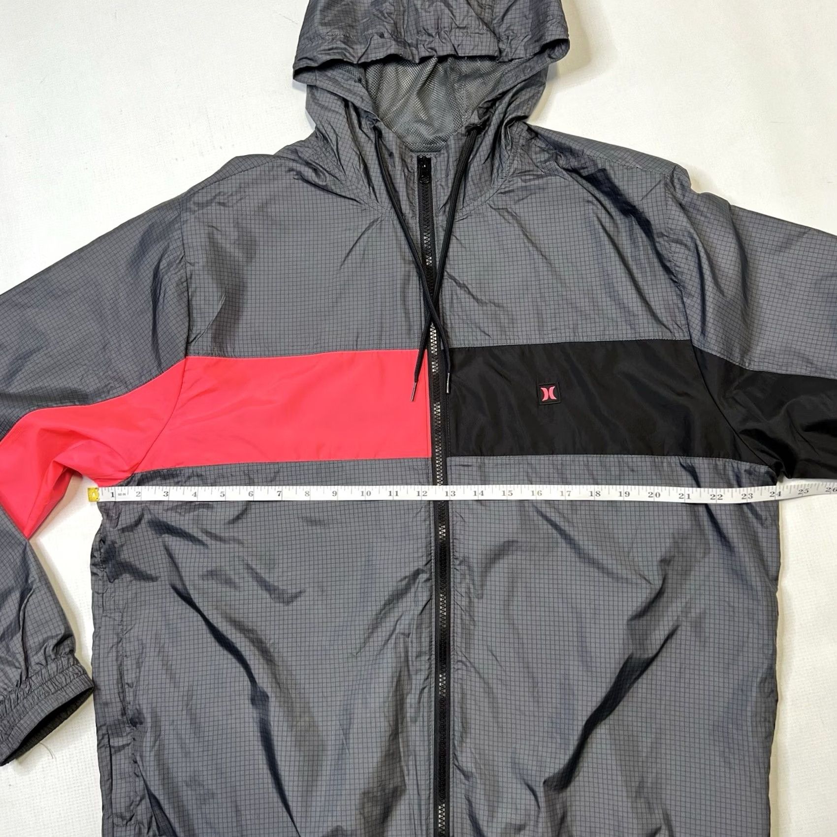 Hurley Hurley Windbreaker Jacket Mens Size L 90s Pink Gray Black Full Zip Hooded Pockets Lightweight New Regular fit Color Blocked Shirt/Coat? Size US L / EU 52-54 / 3 - 5 Thumbnail