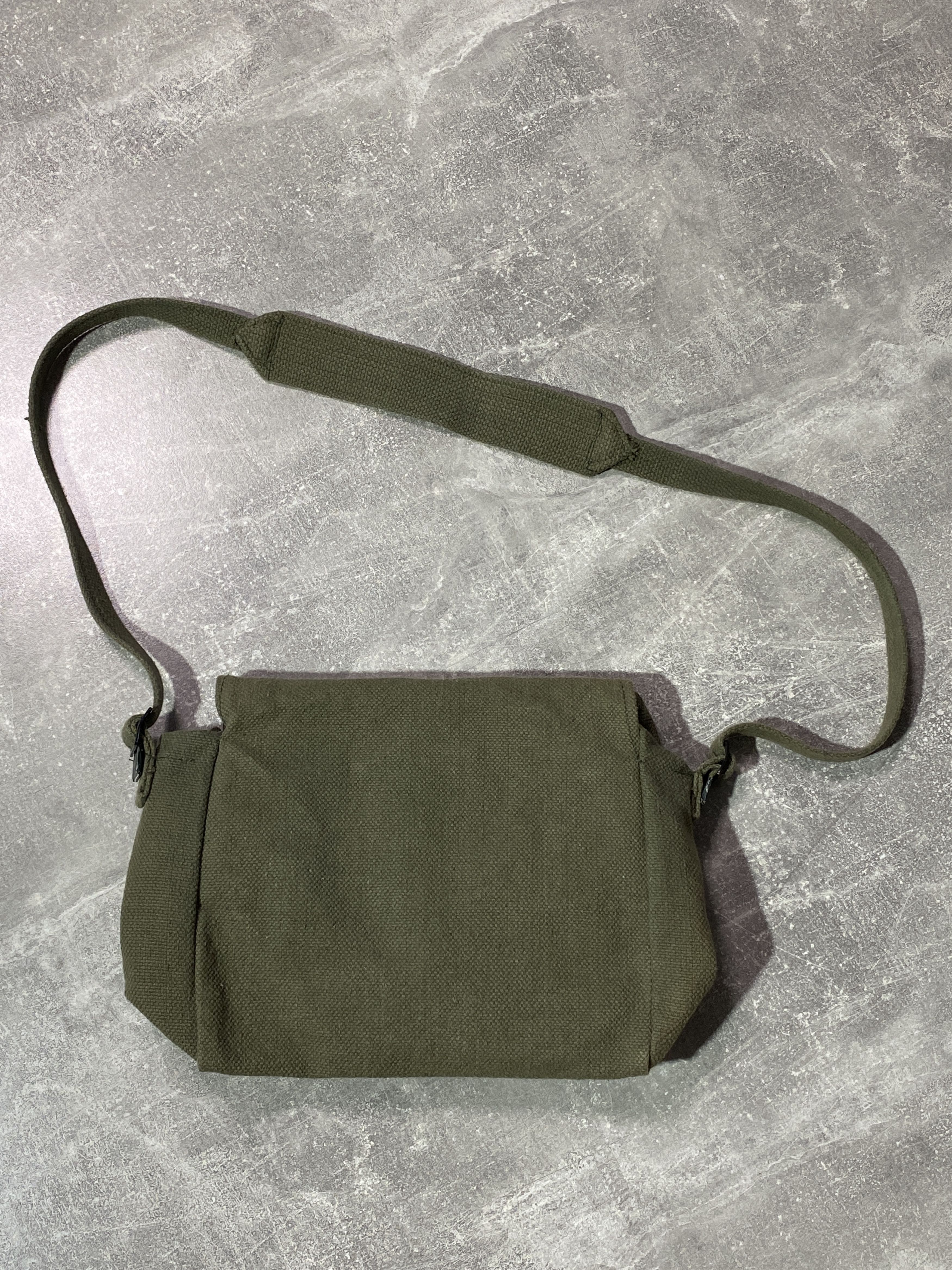 Japanese Brand Vintage Y2K Cotton Knit Military Bag Size ONE SIZE - 3 Thumbnail