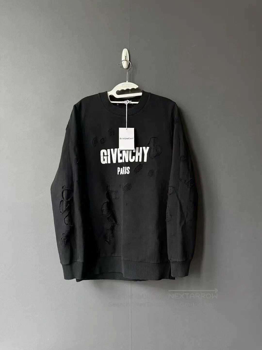 Givenchy Givenchy Black Large Hole Sweatshirt. Size US S / EU 44-46 / 1 - 1 Thumbnail