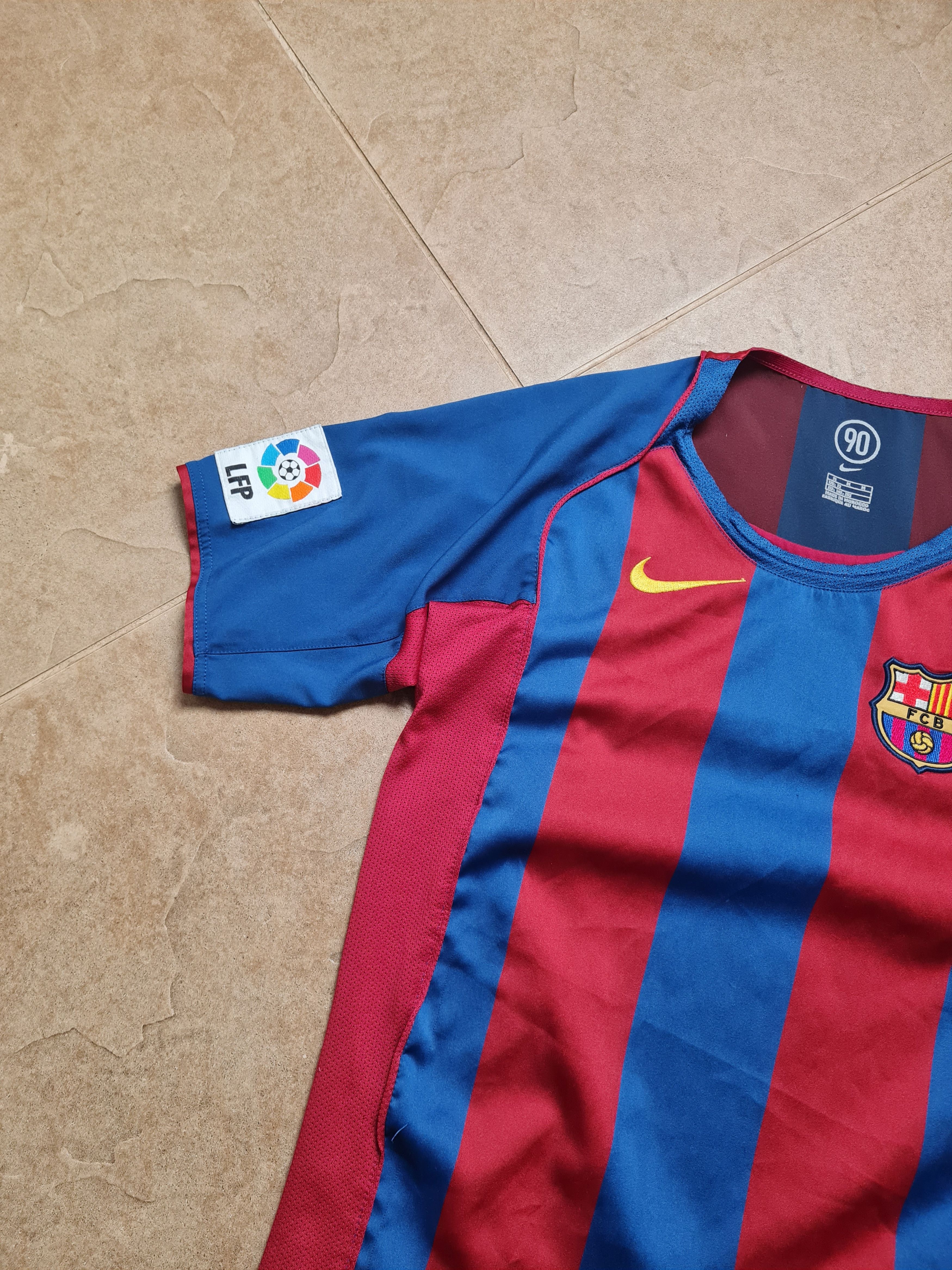 Nike Jersey Barcelona Home football shirt 2004/2005 Soccer Nike Size US XXS / EU 40 - 4 Thumbnail