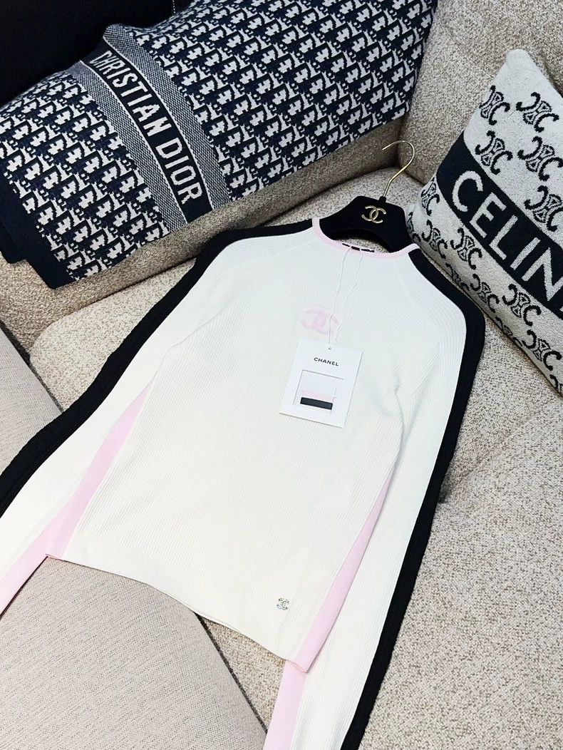 Chanel Chanel Ski series white 38 yards pink logo long sleeves Size XS / US 0-2 / IT 36-38 - 2 Thumbnail