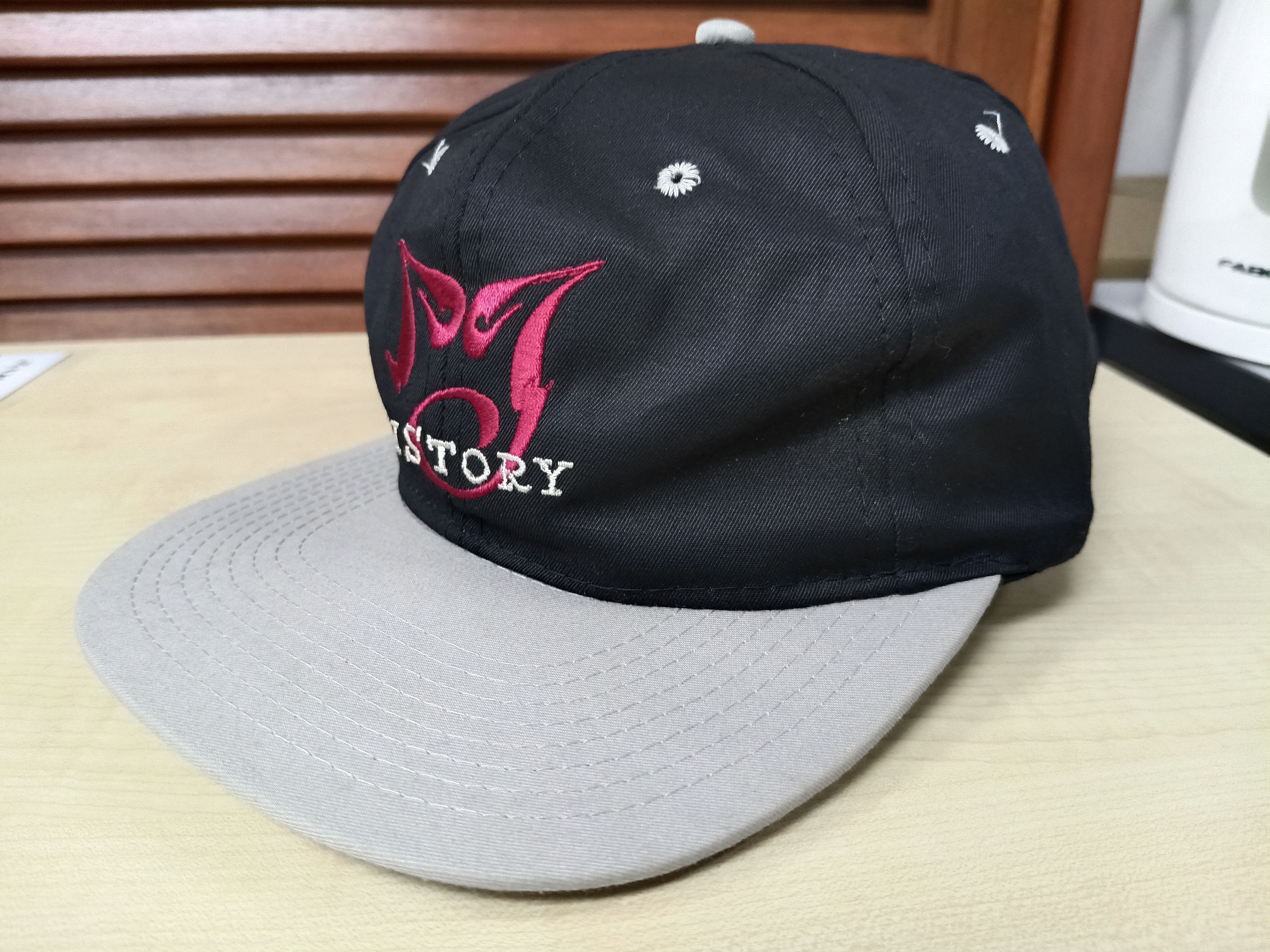 Michael Jackson Vintage rare Micheal Jackson cap topi snap back signature Size ONE SIZE - 2 Thumbnail