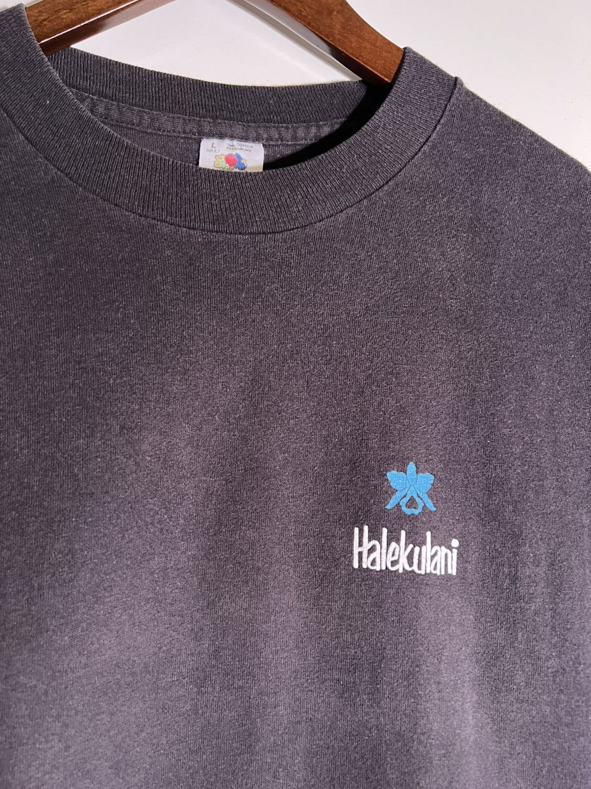 Vintage 90’s VTG Vintage Halekulani Hawaiian Retro Hotel Resort Tee Size US L / EU 52-54 / 3 - 5 Thumbnail