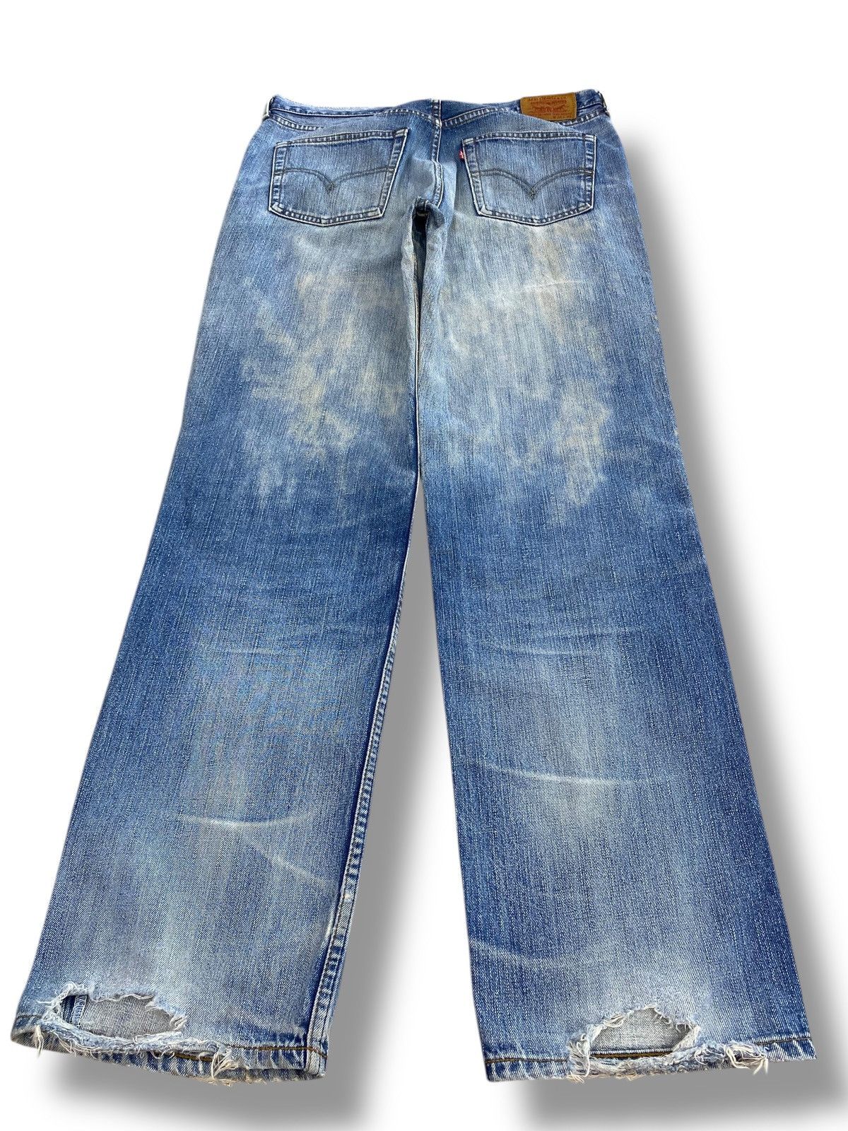 Levi's Vintage Levi’s Blue Faded Wash Style Ripped Jeans Size US 33 - 3 Thumbnail