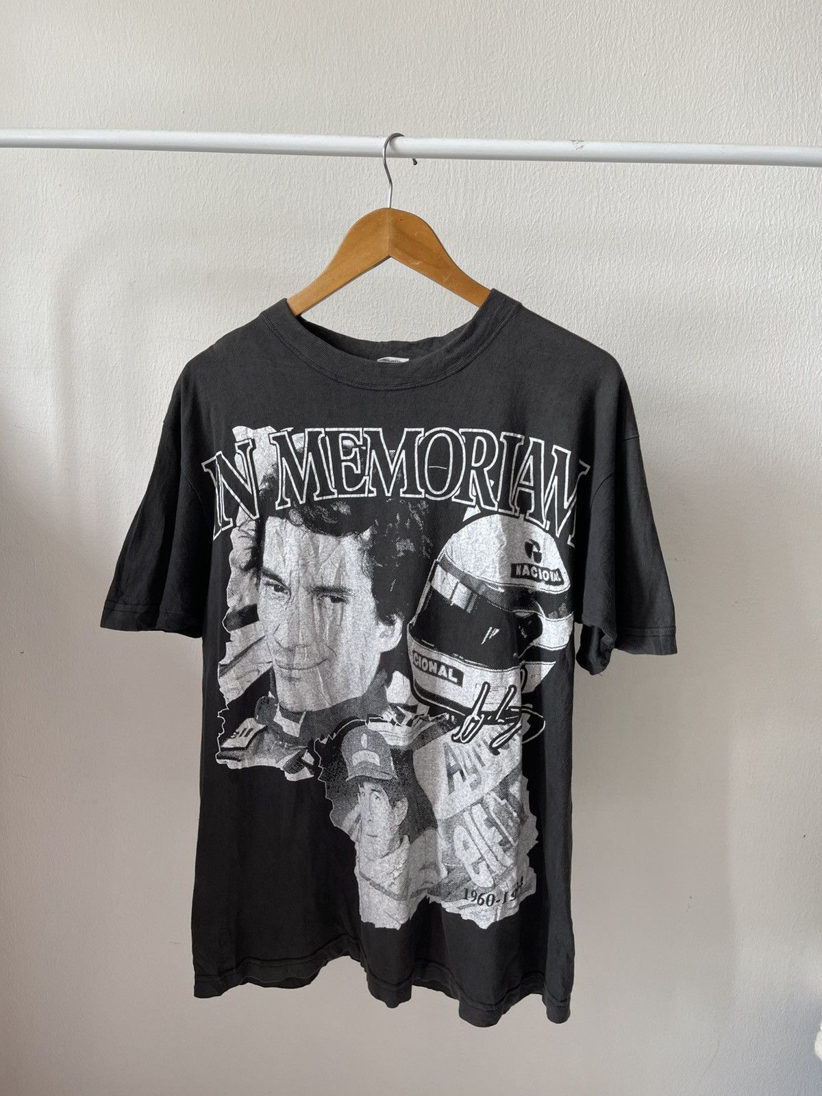 Formula 1 Vintage Ayrton Senna Formula 1 Tee Size US L / EU 52-54 / 3 - 2 Thumbnail