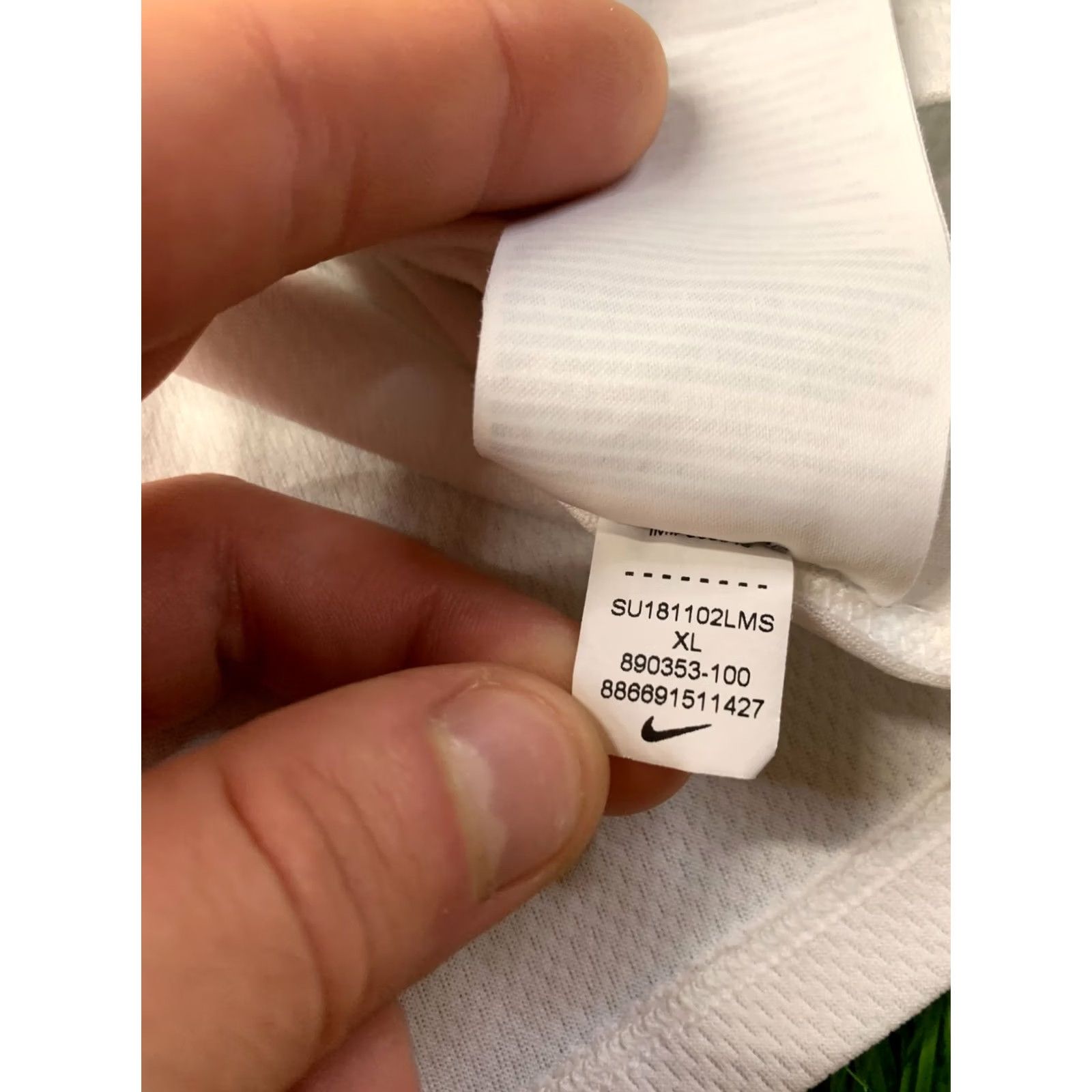 Nike Nike Dri-FIT Running Shirt Women XL White Jersey Short Sleeve Training 2018 Size XL / US 12-14 / IT 48-50 - 7 Thumbnail