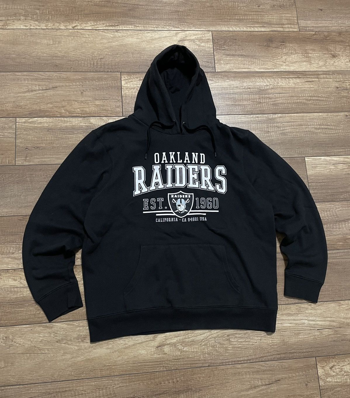 NFL NFL Oakland Raiders Team Apparel Hoodie Big Logo Size US L / EU 52-54 / 3 - 3 Thumbnail
