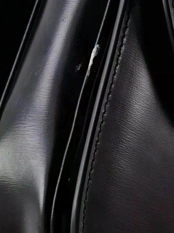 Celine o1w1db10426 Size: OS/Chain Besace Clea in Black Size ONE SIZE - 5 Thumbnail