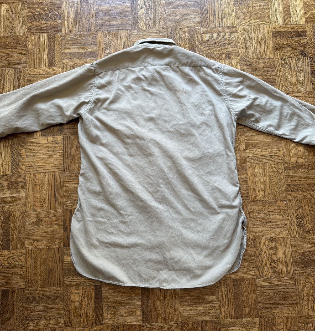 Vintage Vintage WWII Military Khaki Poplin Long Sleeve Shirt Size US L / EU 52-54 / 3 - 7 Thumbnail