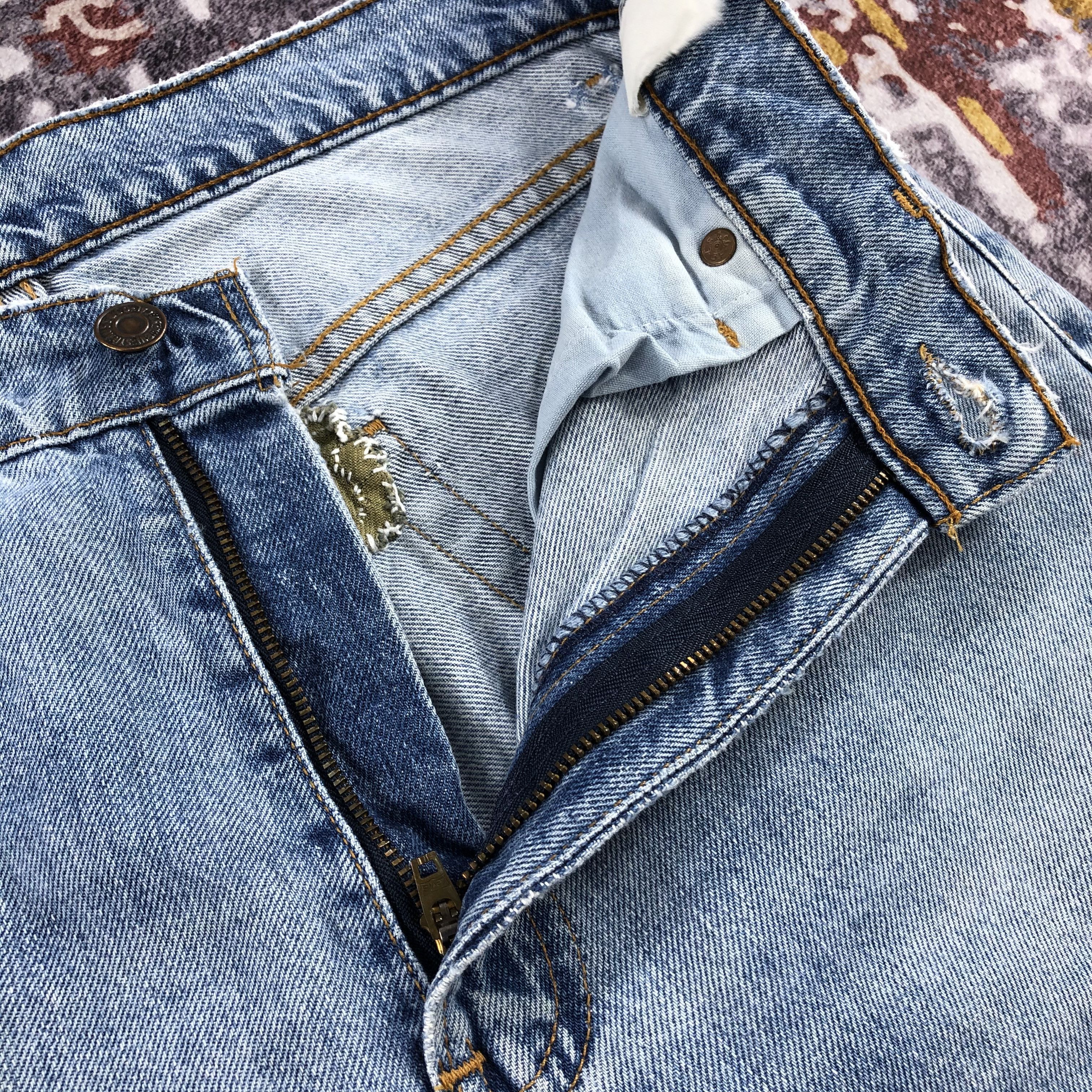 Levi's × Vintage Vintage 90s Blue Wash Levis Jeans-JM2293 Size US 31 - 12 Thumbnail