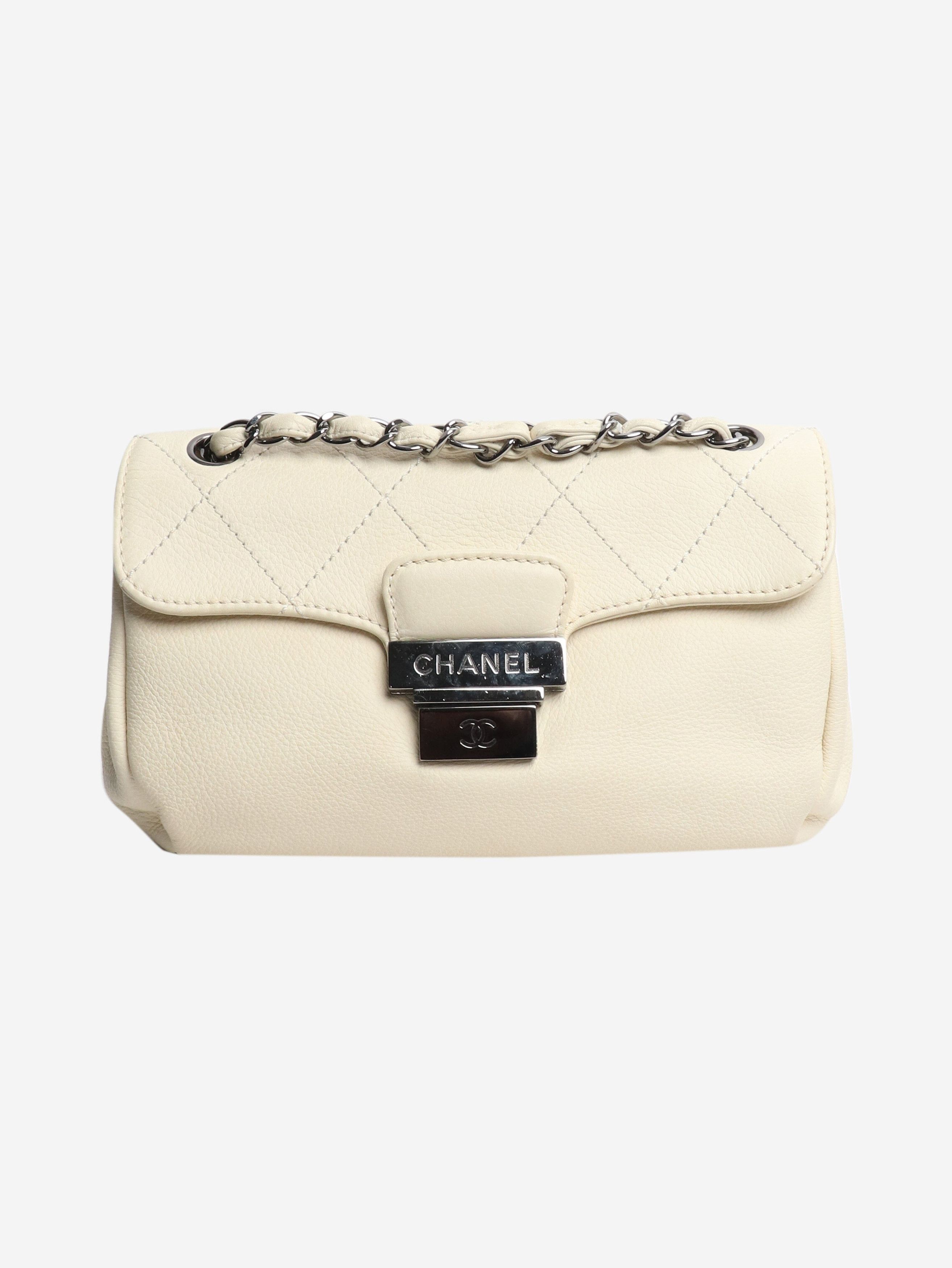 Chanel Cream 2004 dimand stitched shoulder bag Size ONE SIZE - 1 Thumbnail