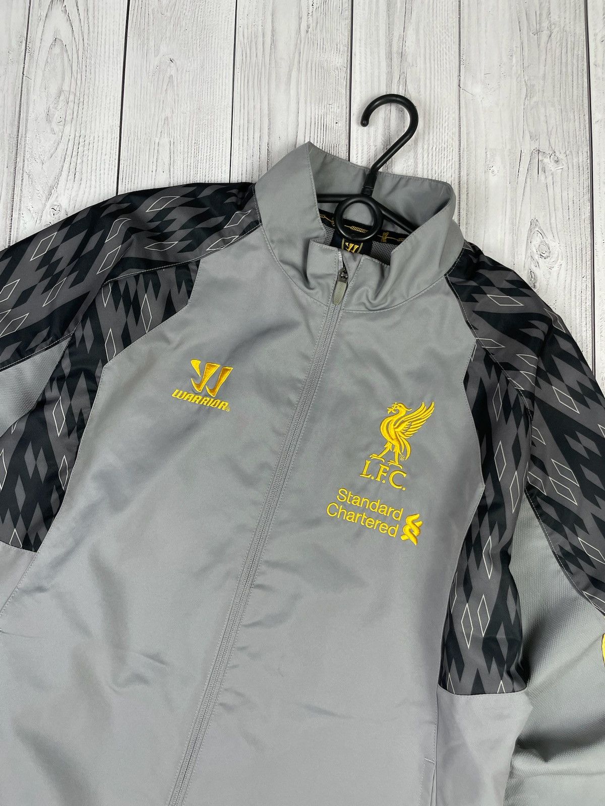 Vintage Vintage Liverpool soccer jacket grey rare size M Size US M / EU 48-50 / 2 - 2 Thumbnail