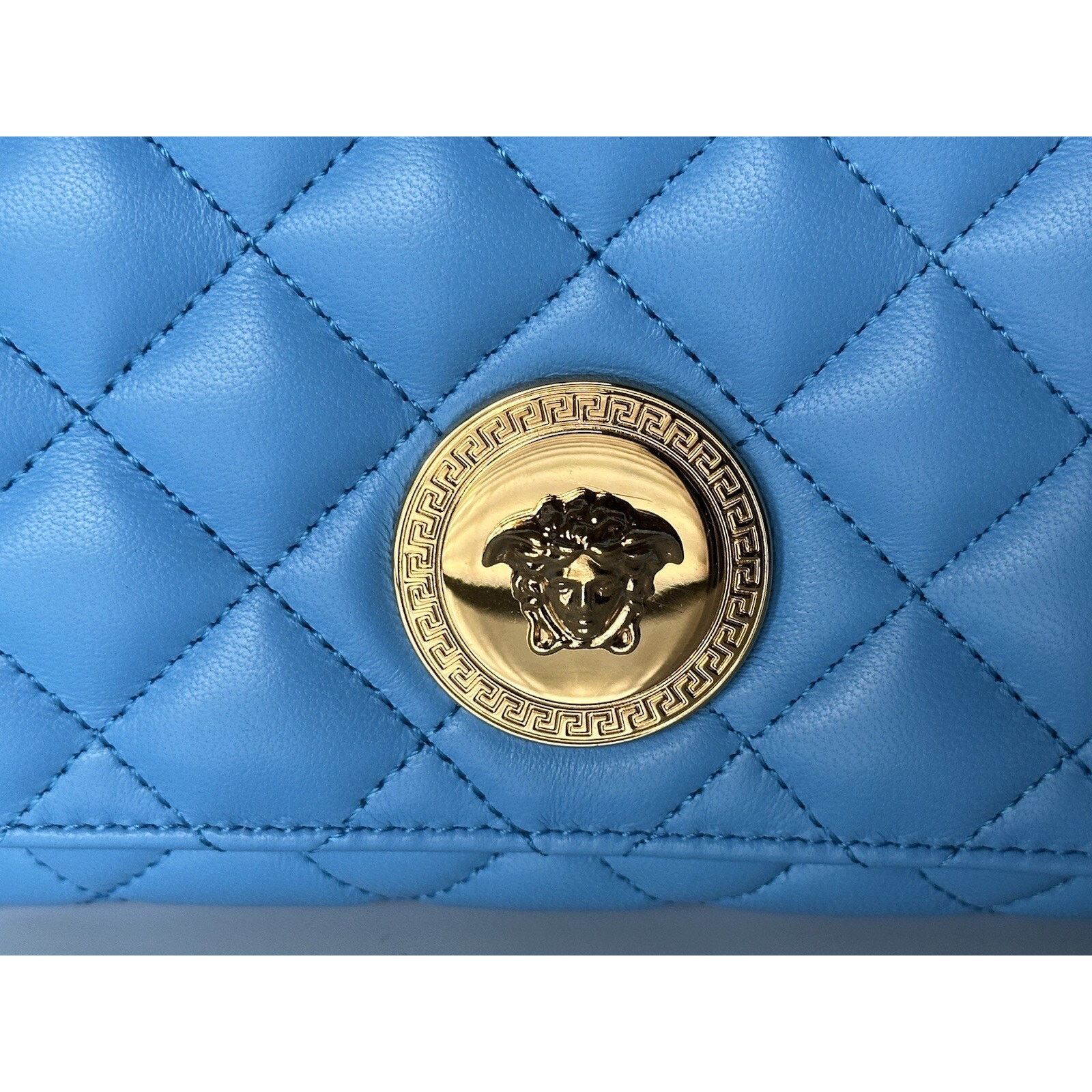 Versace Versace Quilted Leather Blue Small Shoulder Bag DBFI163S Size ONE SIZE - 5 Thumbnail