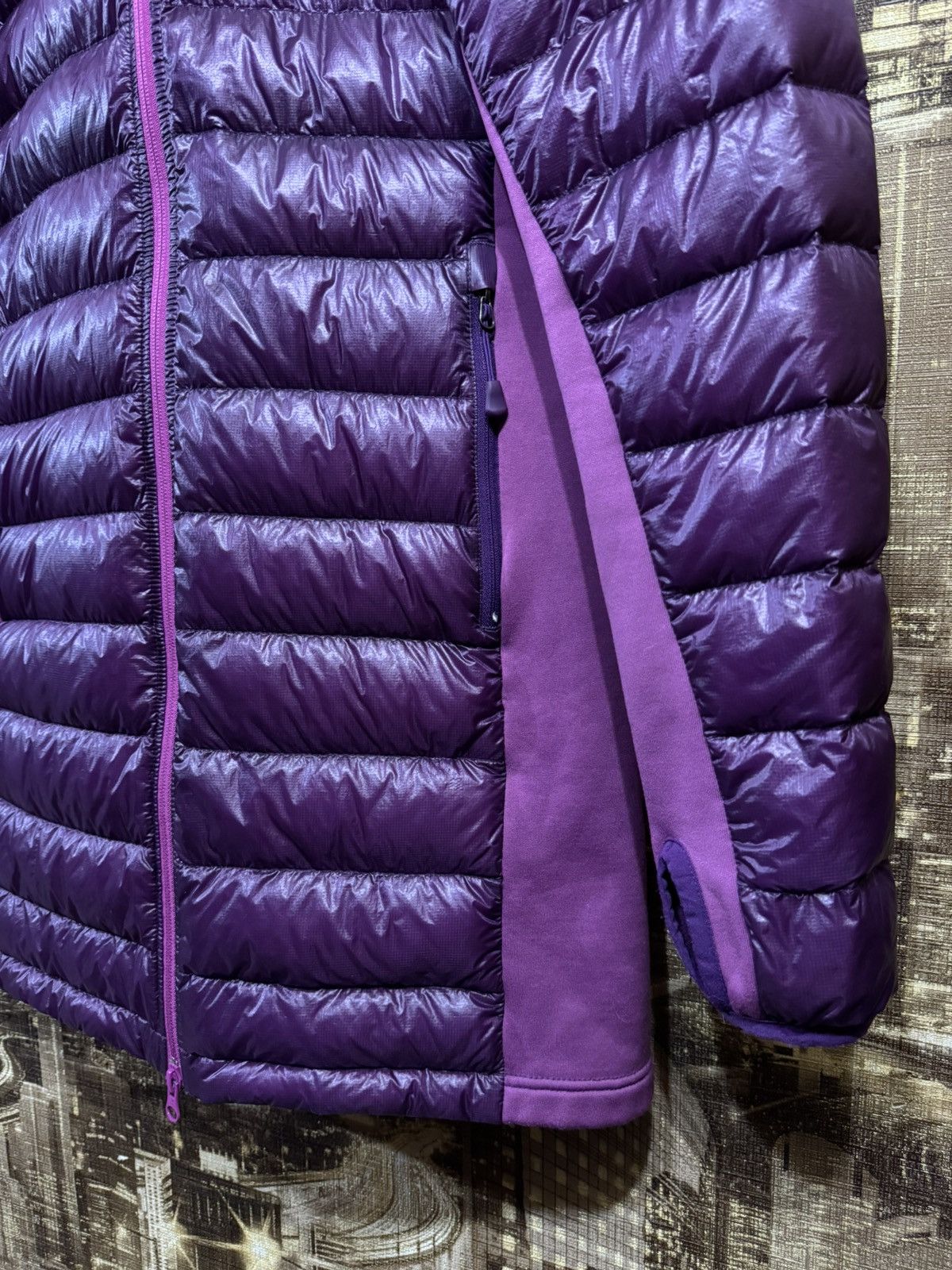 Canada Goose Hybridge Lite Hooded Wmns Jacket Size M
