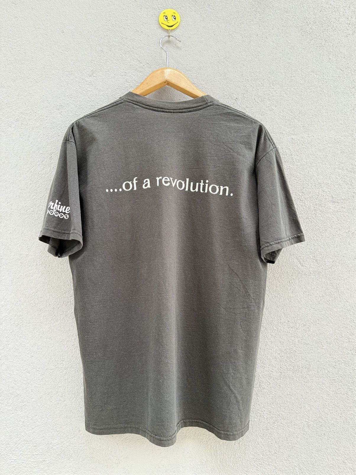 Band Tees Thrashed Vitage OAR Evertive Record Of A Revolution Band T Size US L / EU 52-54 / 3 - 4 Thumbnail