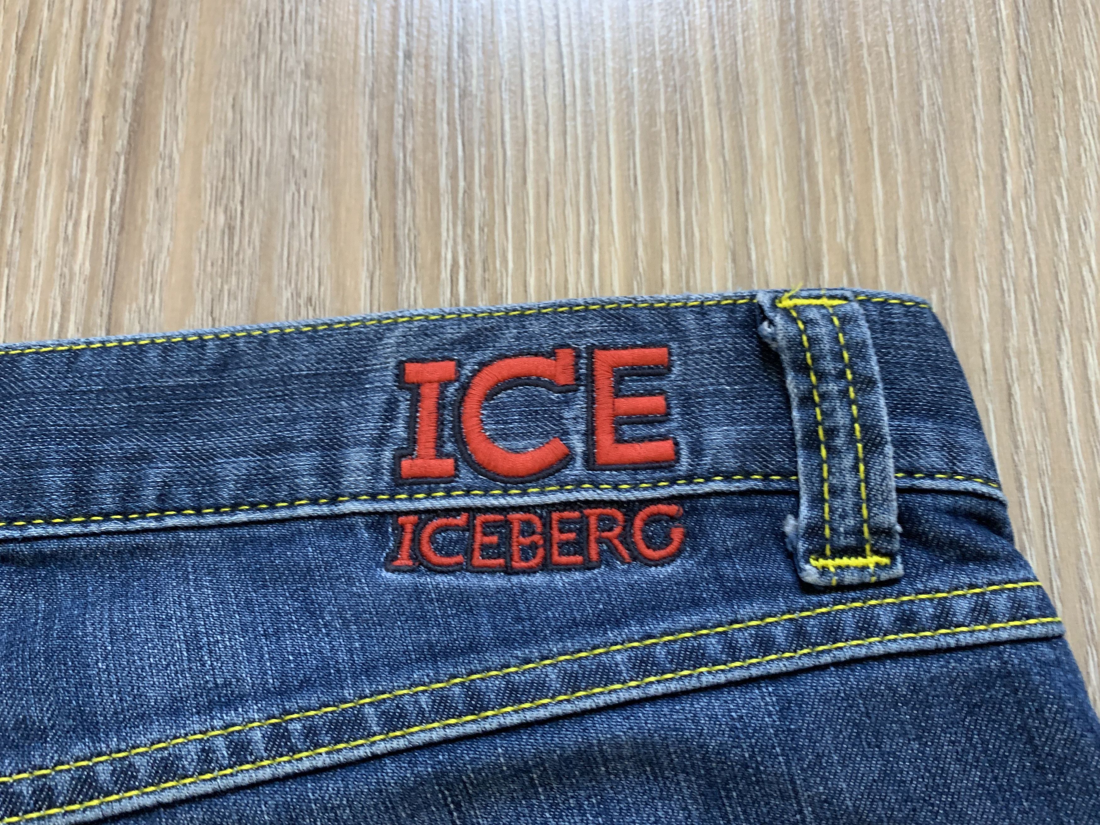 Iceberg Iceberg ICE Lisa Simpson Embroidered Blue Jeans Size 28" / US 6 / IT 42 - 6 Thumbnail