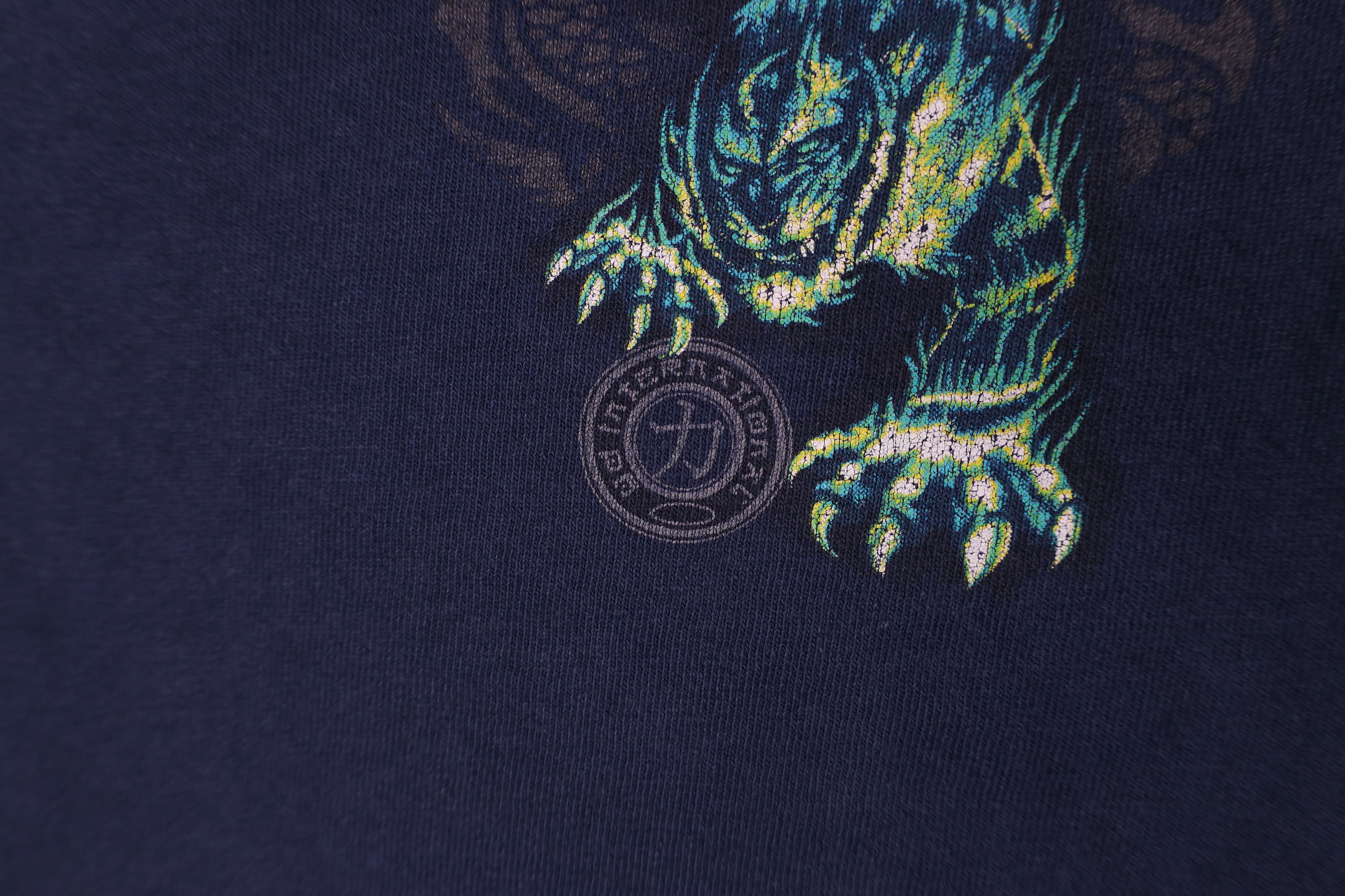 Vintage Vintage Y2K 2001 Streetwear Dragon Tiger Fire Flames T-Shirt Size US L / EU 52-54 / 3 - 5 Thumbnail