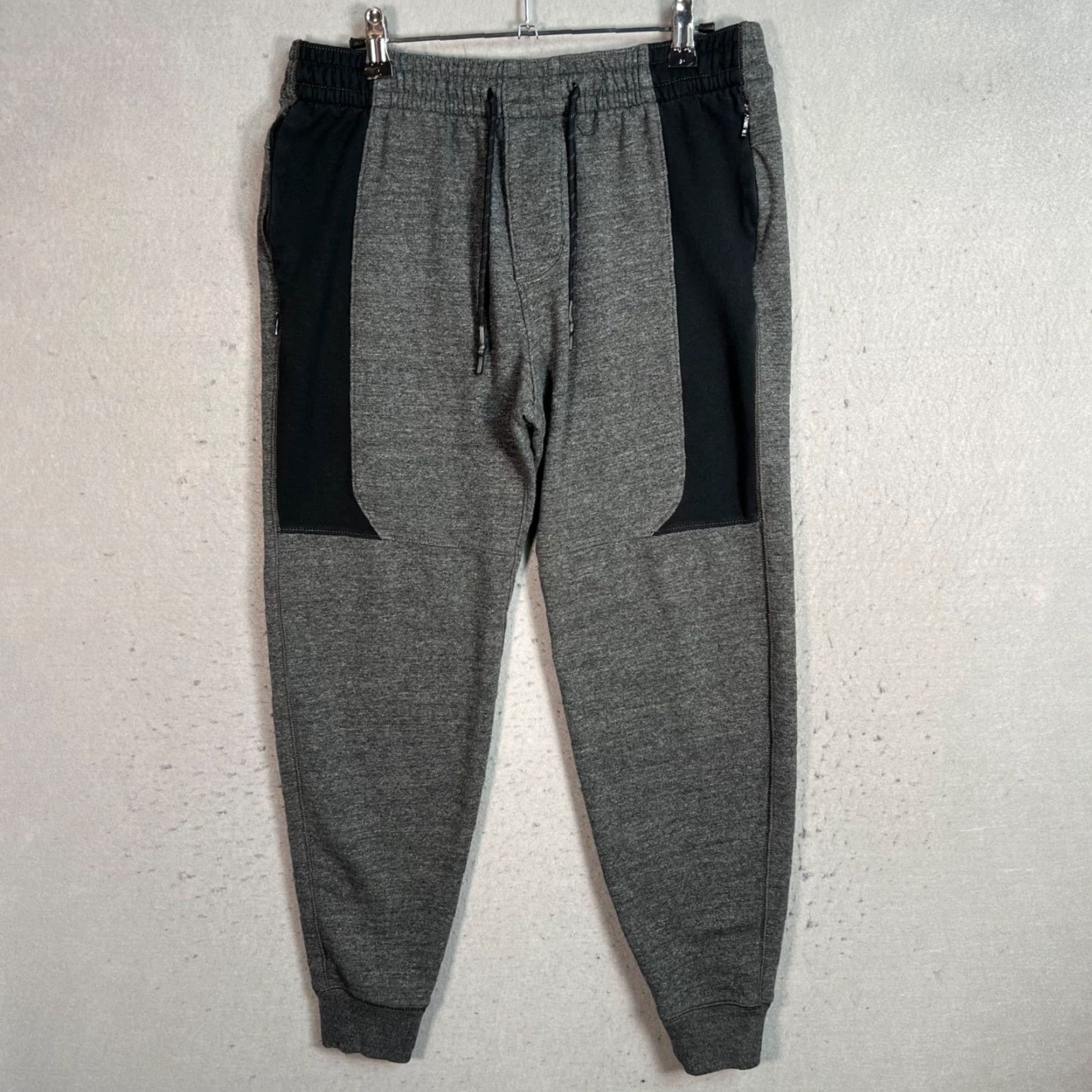 Abercrombie & Fitch Abercrombie & Fitch Mens Small Essential Gray Black Jogger Sweatpants Shirt? Size US 29 - 2 Thumbnail