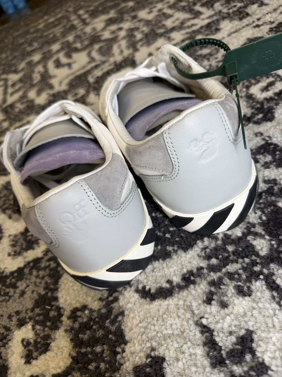 Off-White Off-White Low Vulcanized Sneakers – White / Black / Green Size US 11 / EU 44 - 3 Thumbnail