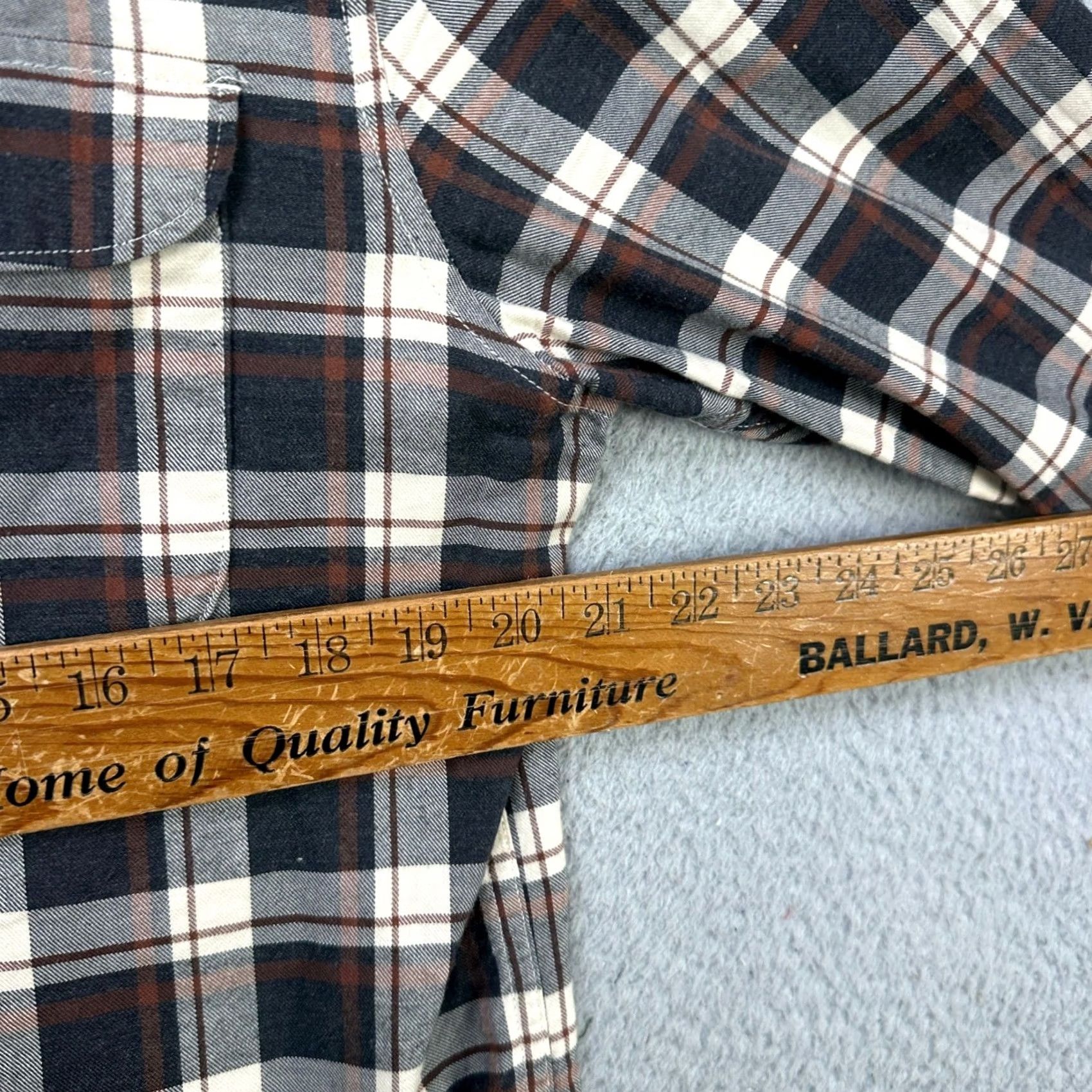 Banana Republic Banana Republic Luxe Flannel Slim Fit Shirt Button Up Mens Medium Gray Pockets | 100% Cotton | Plaid | Long Sleeve | Button-Up | Preppy Size US M / EU 48-50 / 2 - 7 Thumbnail