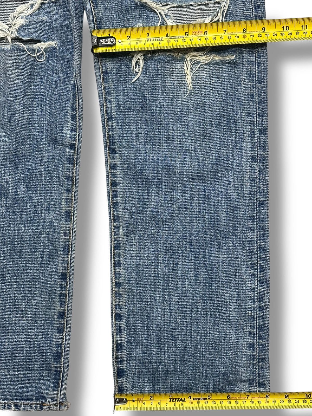 Japanese Brand Vintage Ungrid Classic Straight Fit Distressed Knees & Faded Size US 28 / EU 44 - 22 Thumbnail