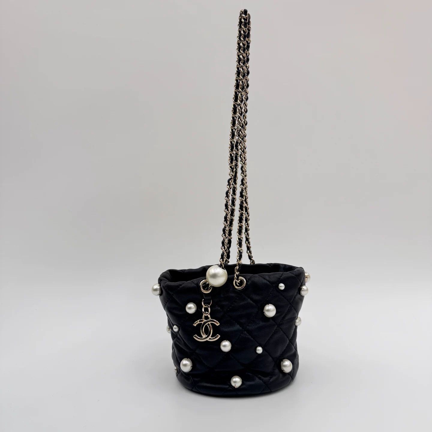 Chanel Pre-loved Bag Very good condition Size ONE SIZE - 1 Thumbnail