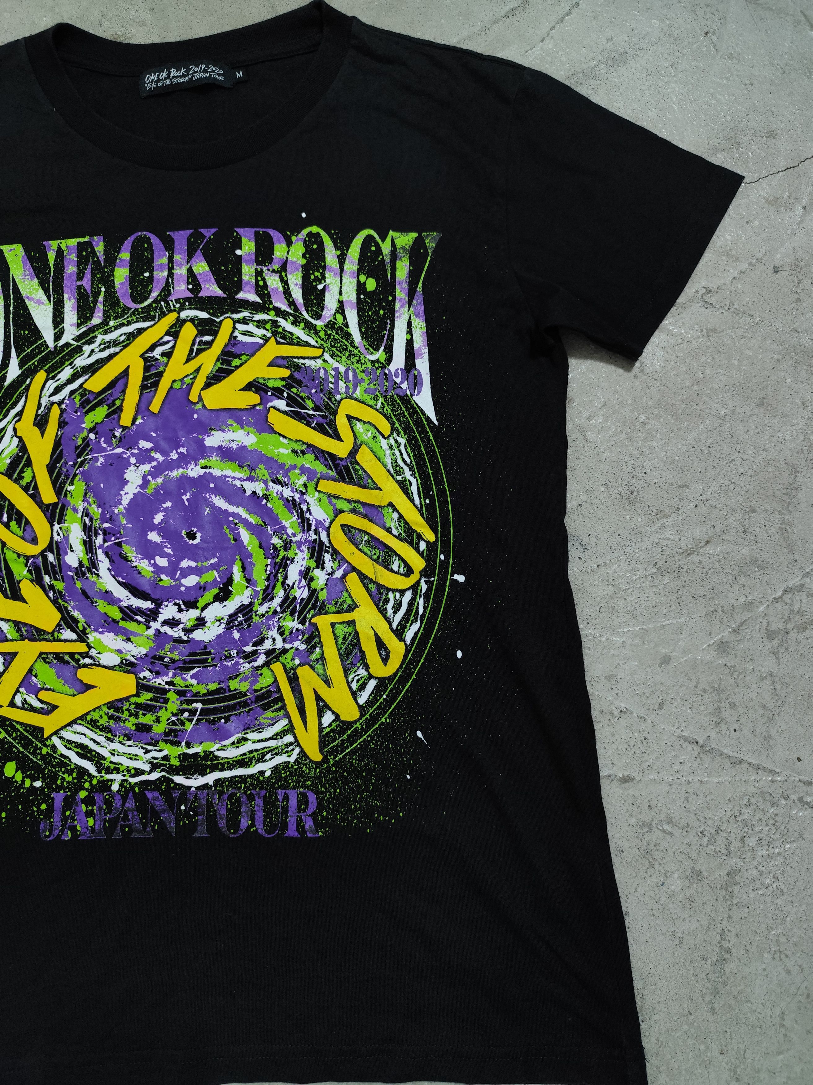 Band Tees One Ok Rock 2019-2020 Japan Tour Eye of the Storm Size US M / EU 48-50 / 2 - 3 Thumbnail