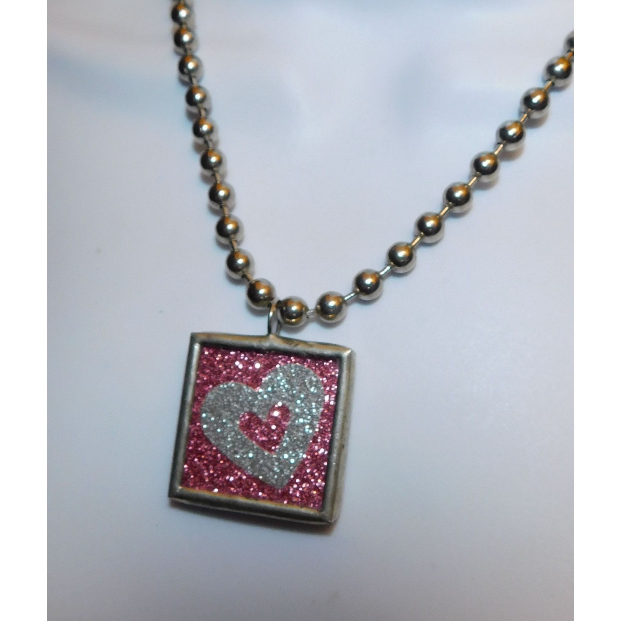 Other Coquette Pink And Silver Tone Glitter Kiss Heart Reversible Size ONE SIZE - 5 Thumbnail
