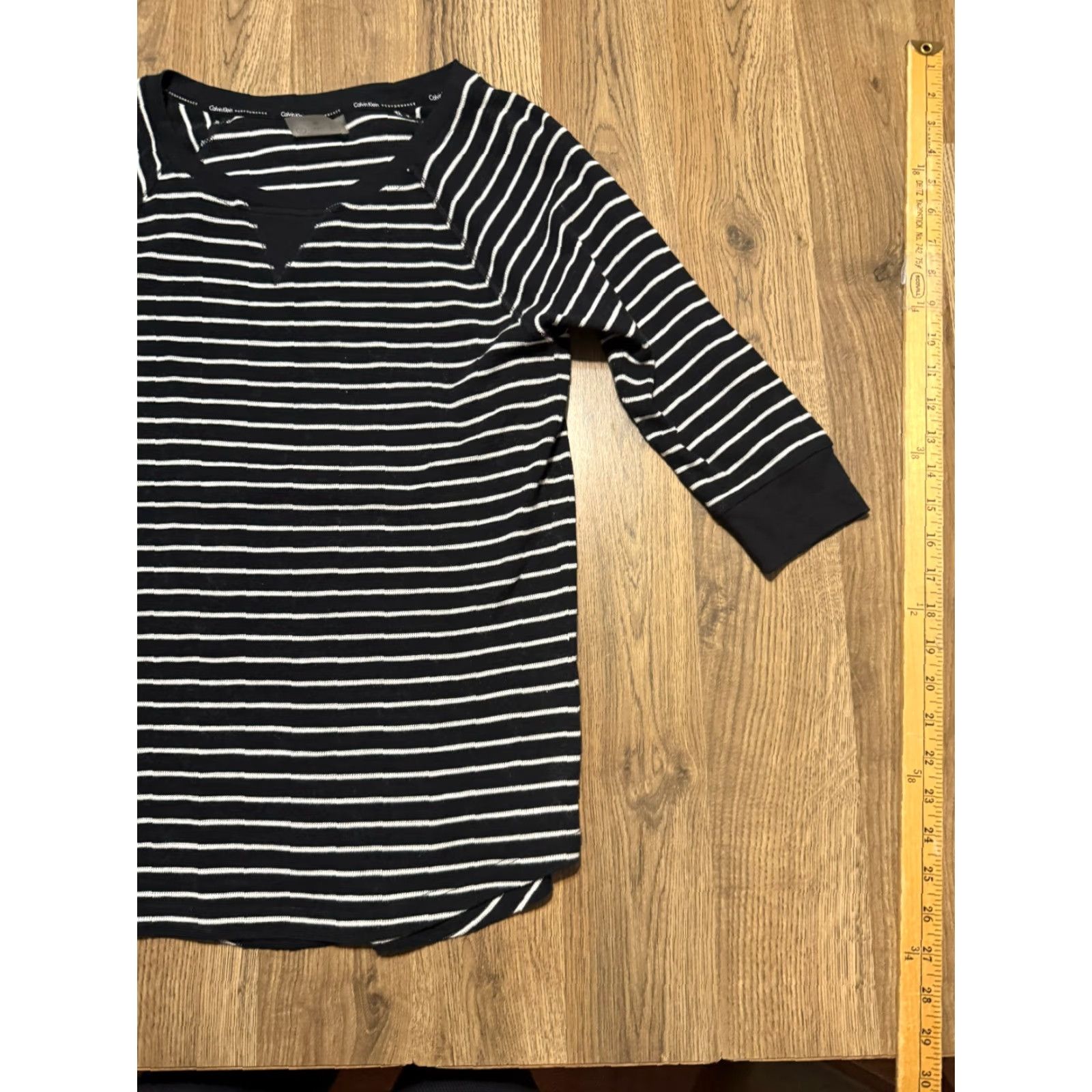 Calvin Klein Calvin Klein Shirts Women's M Black 3/4 Sleeve Crew Neck Striped Basic Tee Size M / US 6-8 / IT 42-44 - 2 Thumbnail