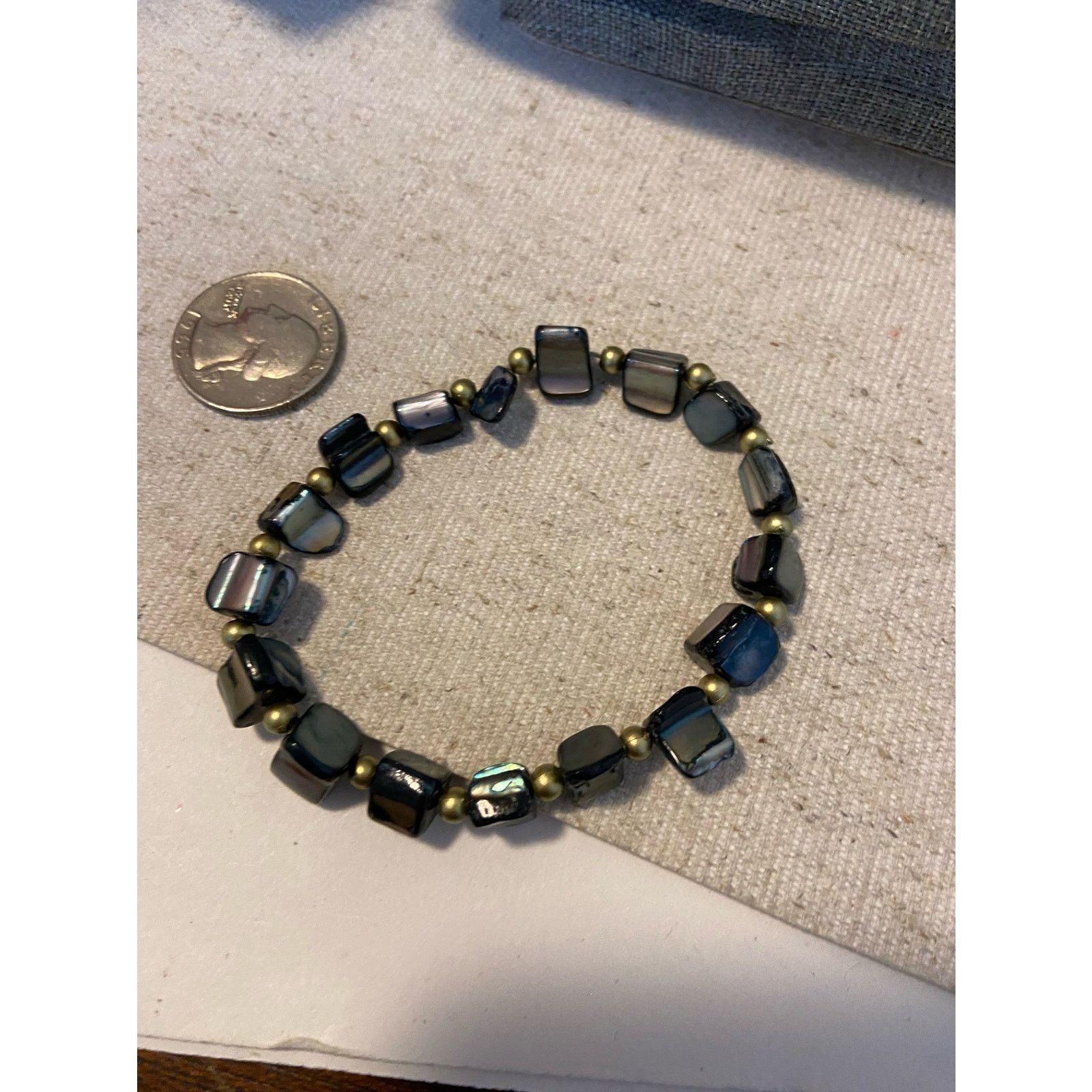 Handmade black shell bracelet Size ONE SIZE - 3 Thumbnail
