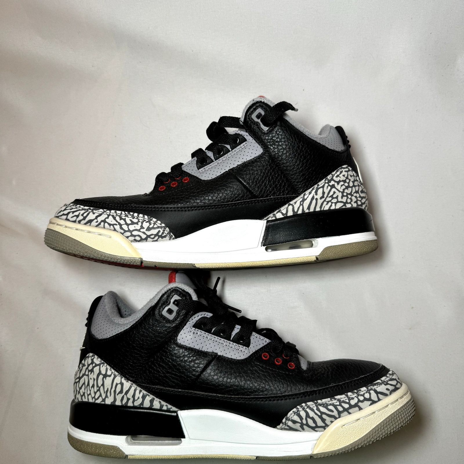 Jordan Brand × Nike Size 8.5 - Nike Air Jordan 3 Retro OG Black Cement 2018 Size US 8.5 / EU 41-42 - 3 Thumbnail