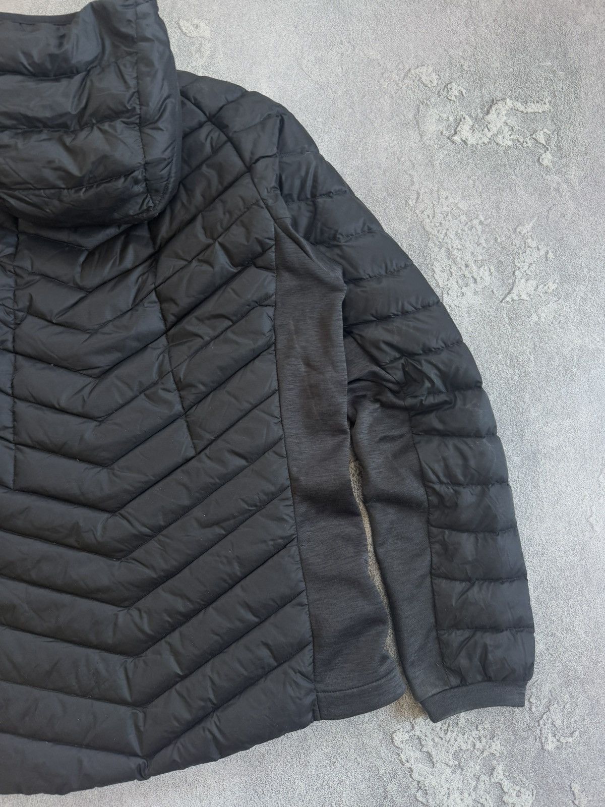 Berghaus Berghaus M zip down jacket hooded quilted light coat outdoor Size US M / EU 48-50 / 2 - 16 Thumbnail
