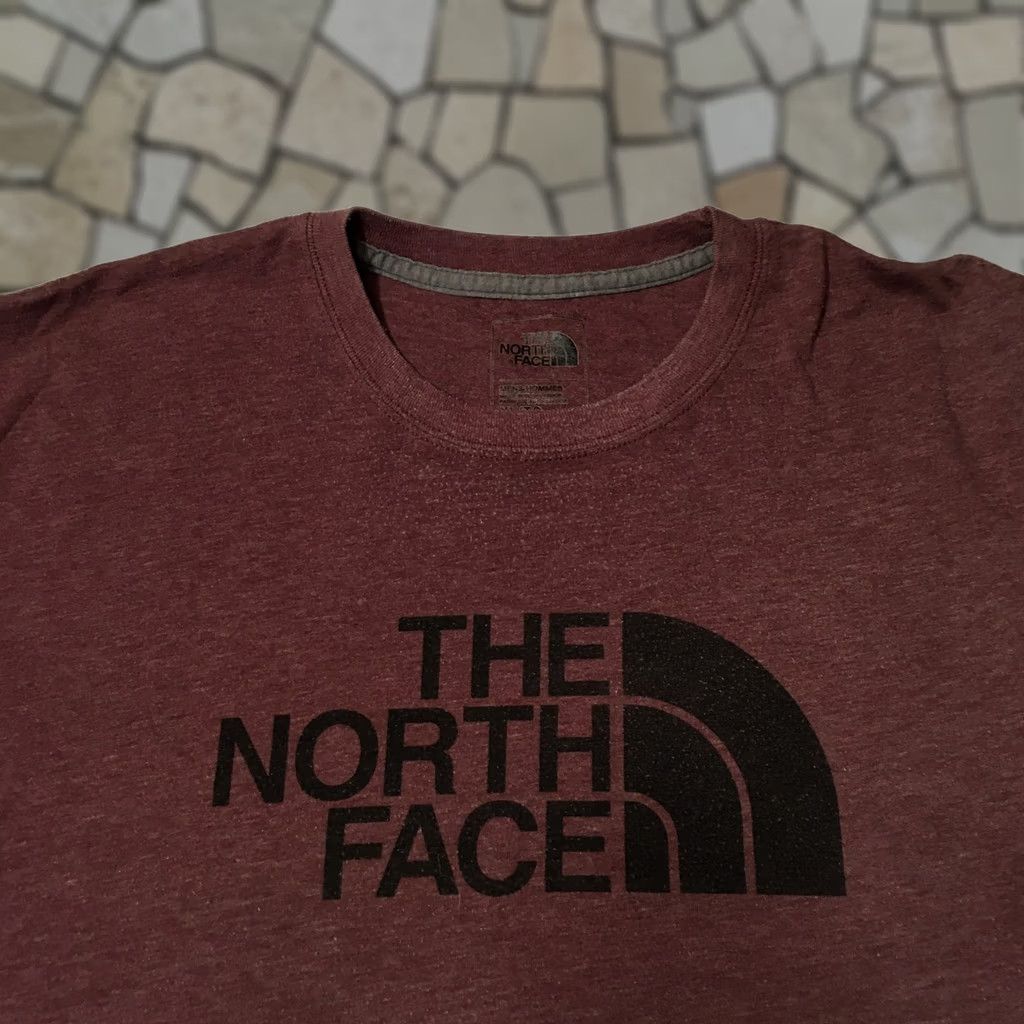 The North Face The North Face Shirt Mens Size Large lavender Graphic Tee Short Sleeve T Size US XL / EU 56 / 4 - 1 Thumbnail
