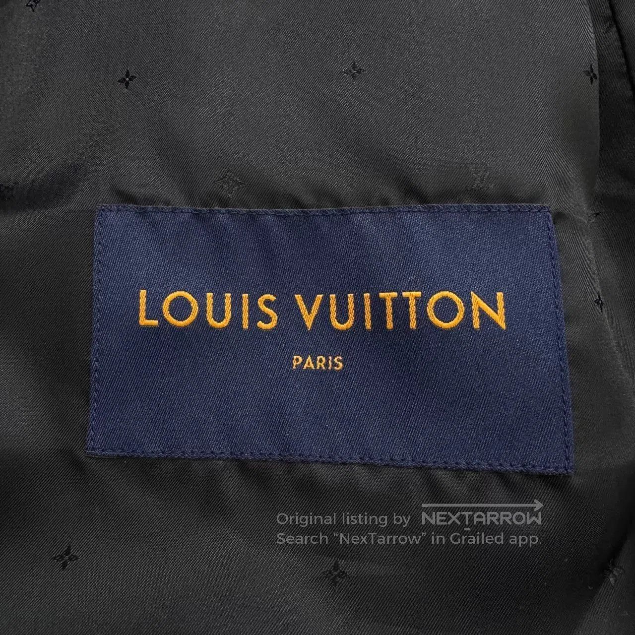 Louis Vuitton louis vuitton glossy jelly jacket size 52. Size US L / EU 52-54 / 3 - 4 Thumbnail