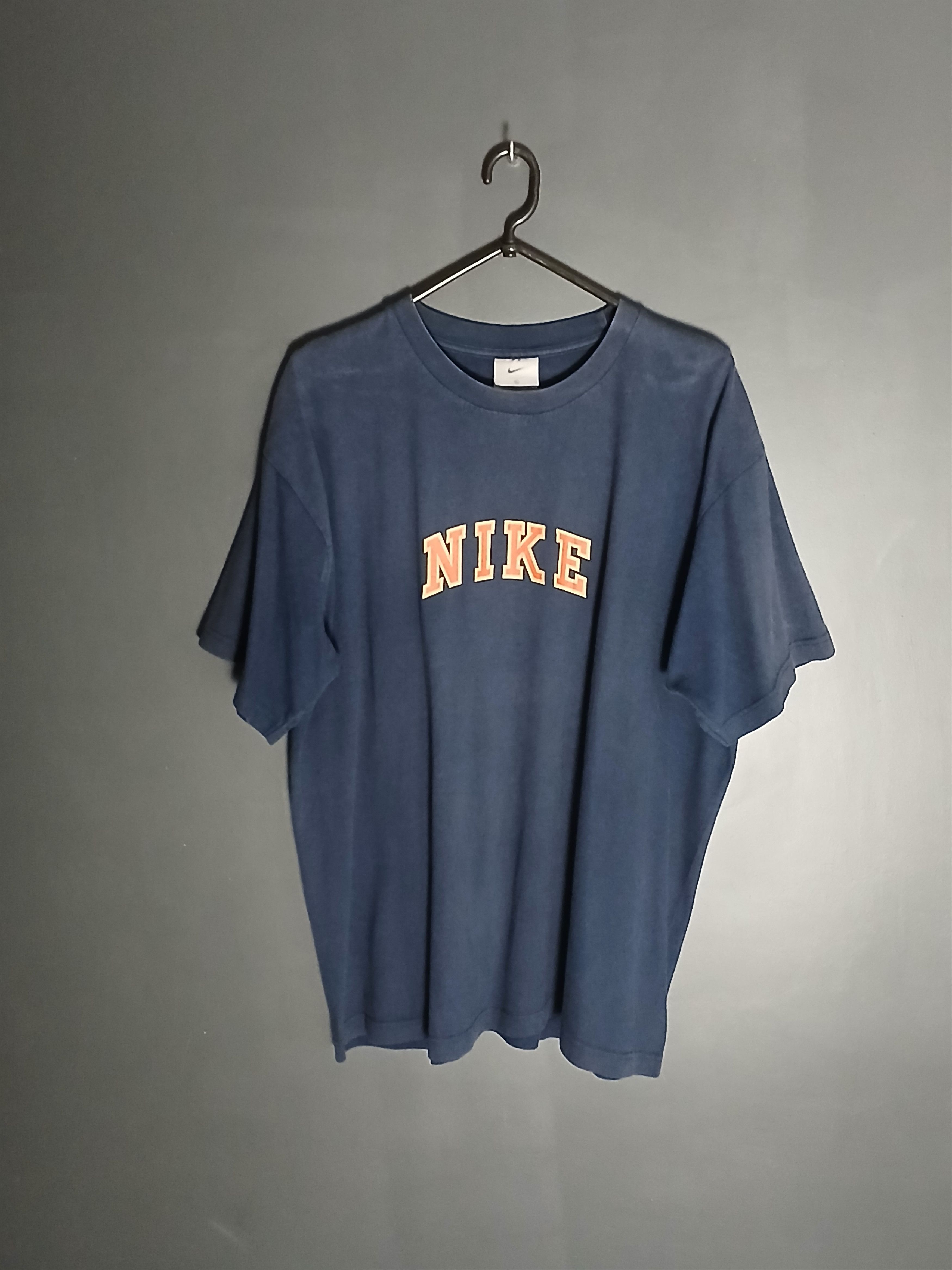 Nike × Vintage Vintage Nike T-Shirt Size US XL / EU 56 / 4 - 1 Thumbnail