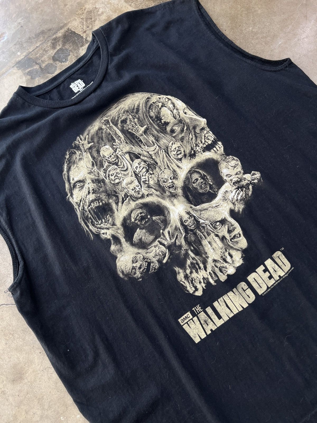Vintage Vintage Walking Dead Sleeveless Tee Sz. XXXL Size US XXL / EU 58 / 5 - 1 Thumbnail