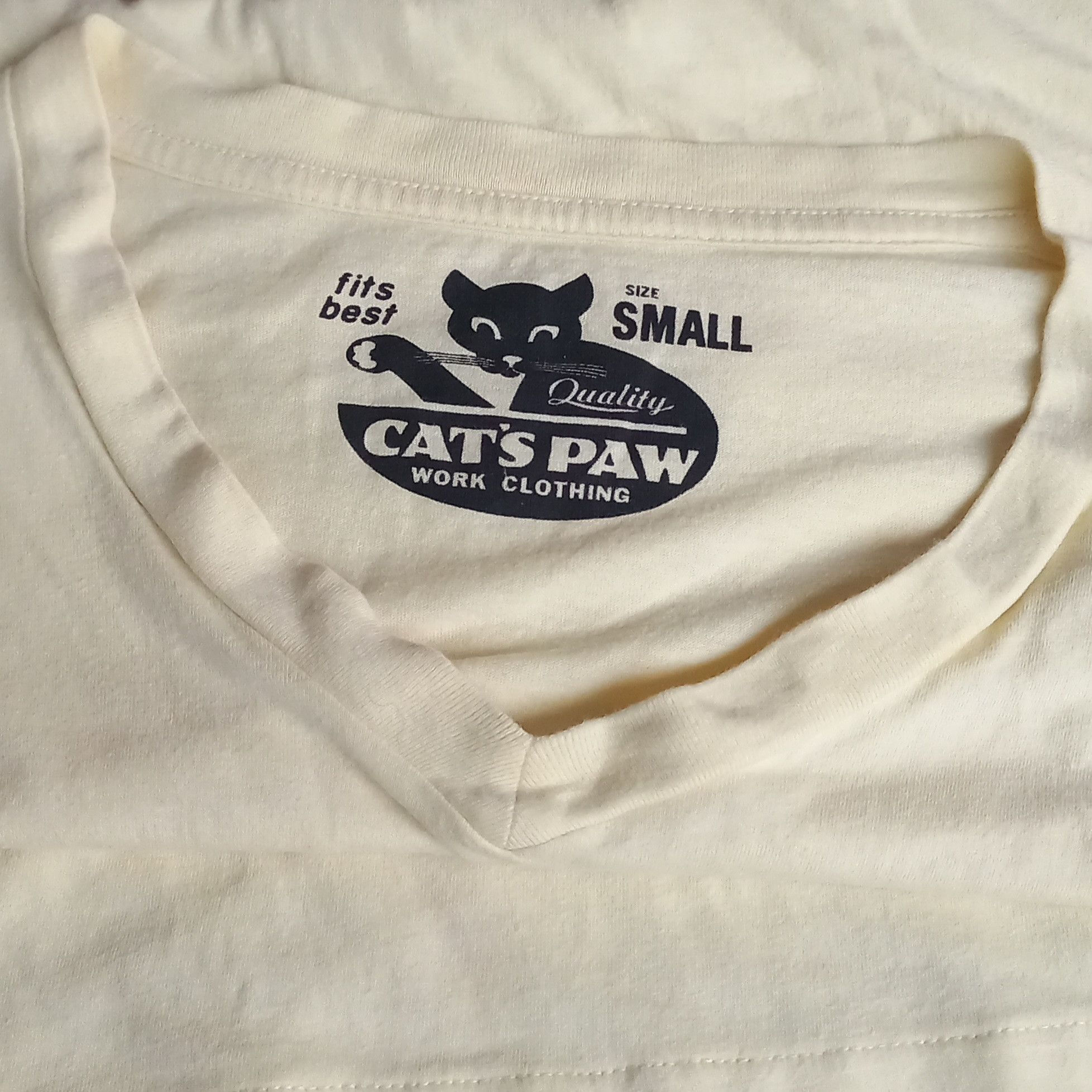 Toyo Enterprises Cat's Paw - Blank Pocket Vneck Short Sleeve Tshirt Size S / US 4 / IT 40 - 4 Thumbnail