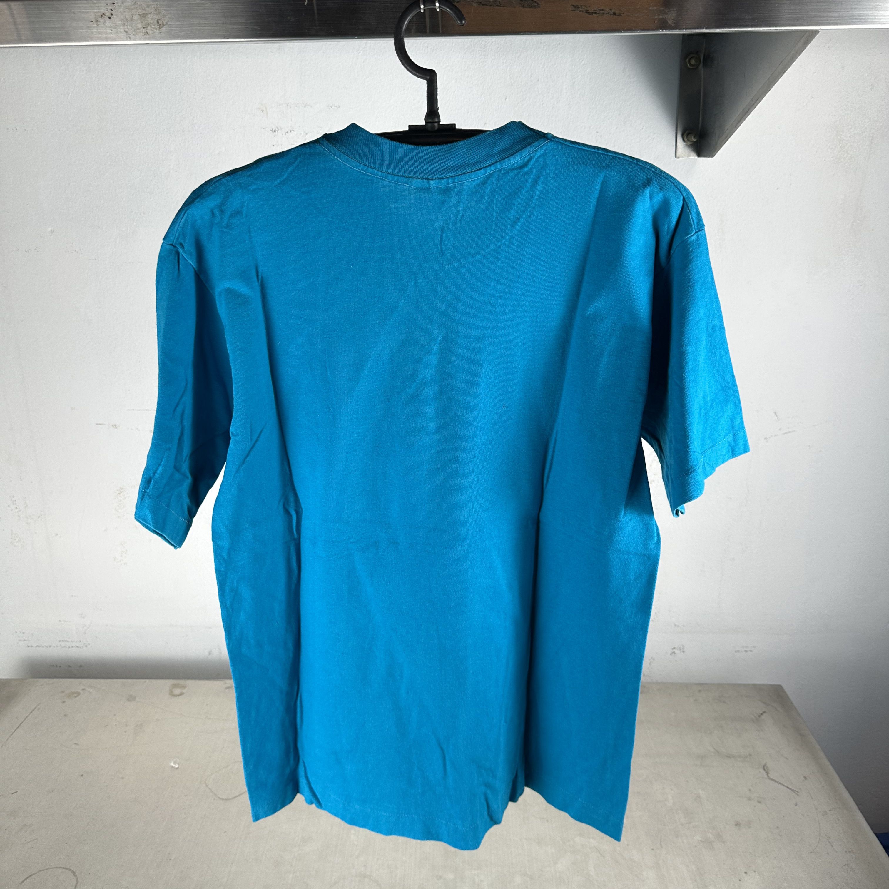 Vintage Vintage 90s San Jose Sharks NHL Mascot Salem T-Shirt Size US L / EU 52-54 / 3 - 3 Thumbnail