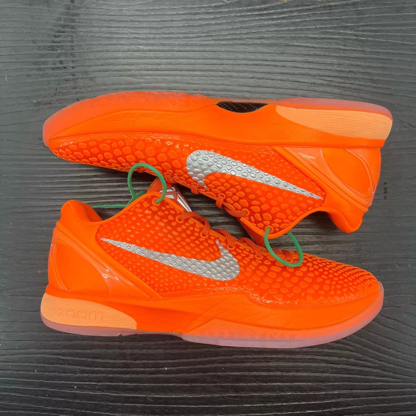 Nike Nike Kobe 6 Orange Silver 42.5 Like New Size US 9.5 / EU 42-43 - 4 Thumbnail