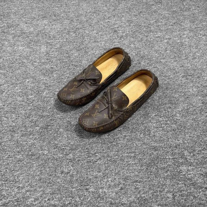 Louis Vuitton Louis Vuitton Arizona Monogram Casual Shoes for Men -2508 Size US 9.5 / EU 42-43 - 1 Thumbnail