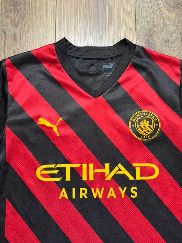 Puma Manchester City Away 2022/2023 Puma Football Shirt Size US M / EU 48-50 / 2 - 4 Thumbnail
