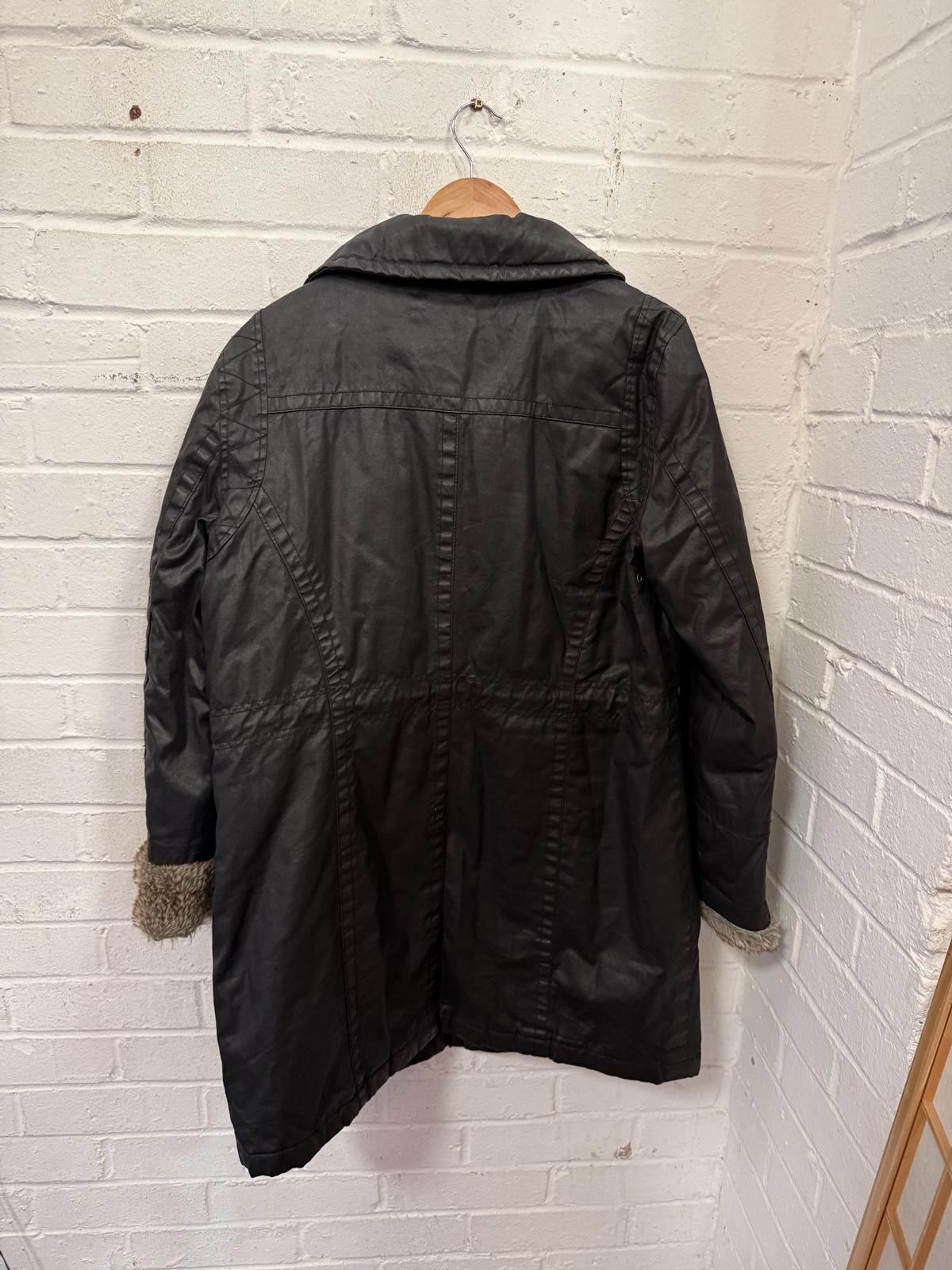 Other Dorothy Perkins Black Faux Leather Coat with Faux Fur Trim Size S / US 4 / IT 40 - 4 Thumbnail