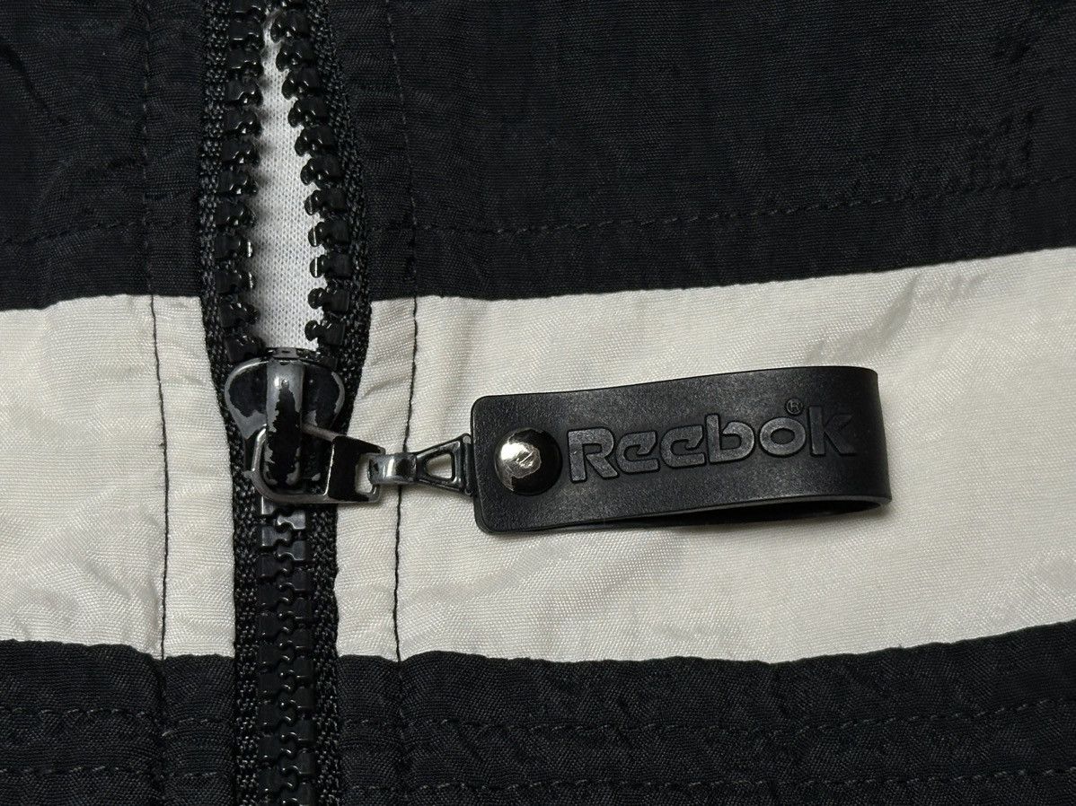 Reebok Vintage Reebok Track Windbreaker Jacket Size US XL / EU 56 / 4 - 8 Thumbnail