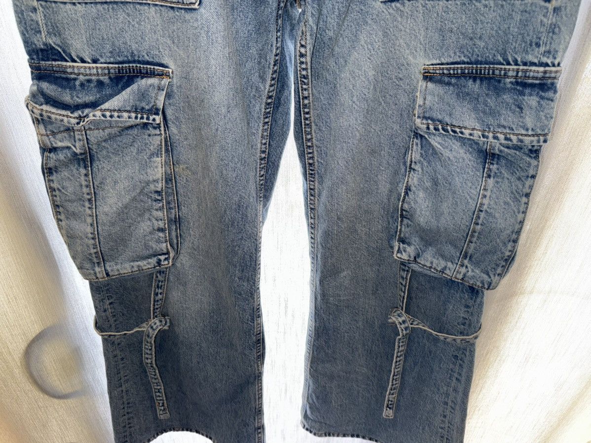 Zara Zara Mid Rise Denim Cargo Pants with Pockets and Zipper SZ 6 Size 28" / US 6 / IT 42 - 3 Thumbnail