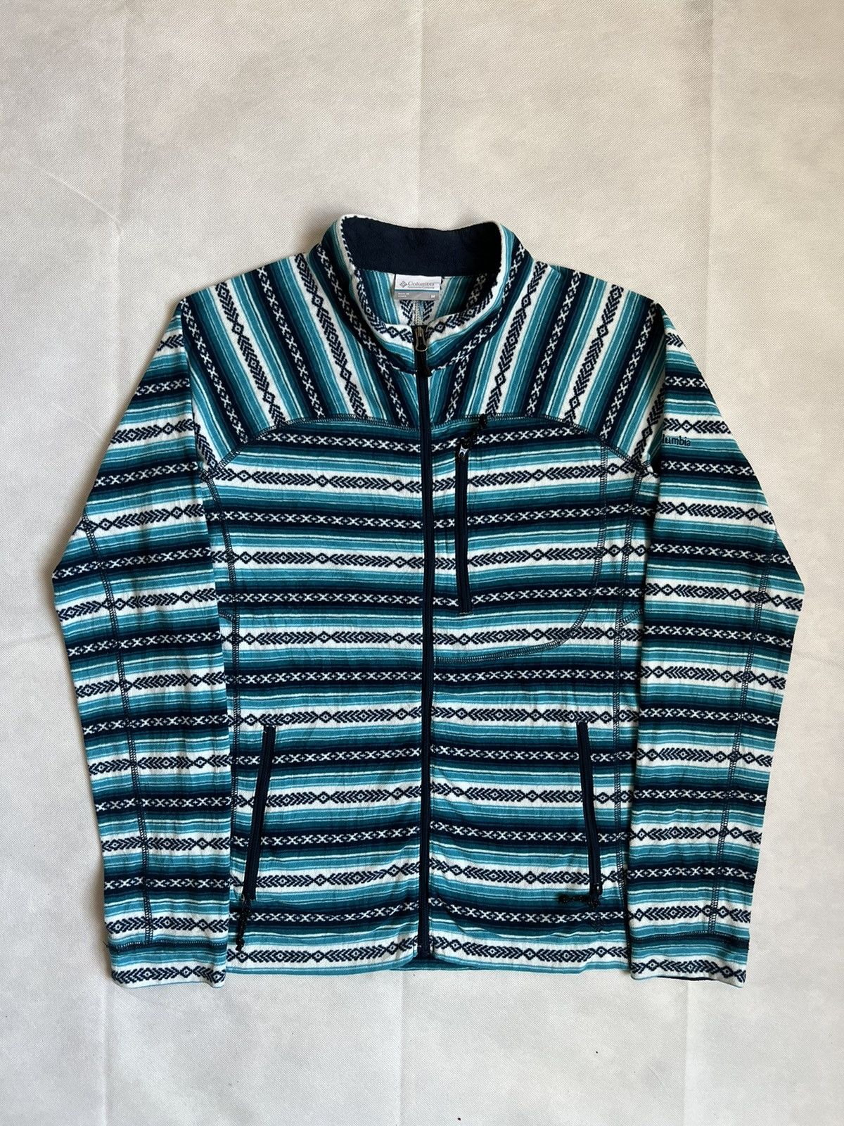 Columbia Columbia Blublue Native Print Sweater Size M / US 6-8 / IT 42-44 - 1 Thumbnail