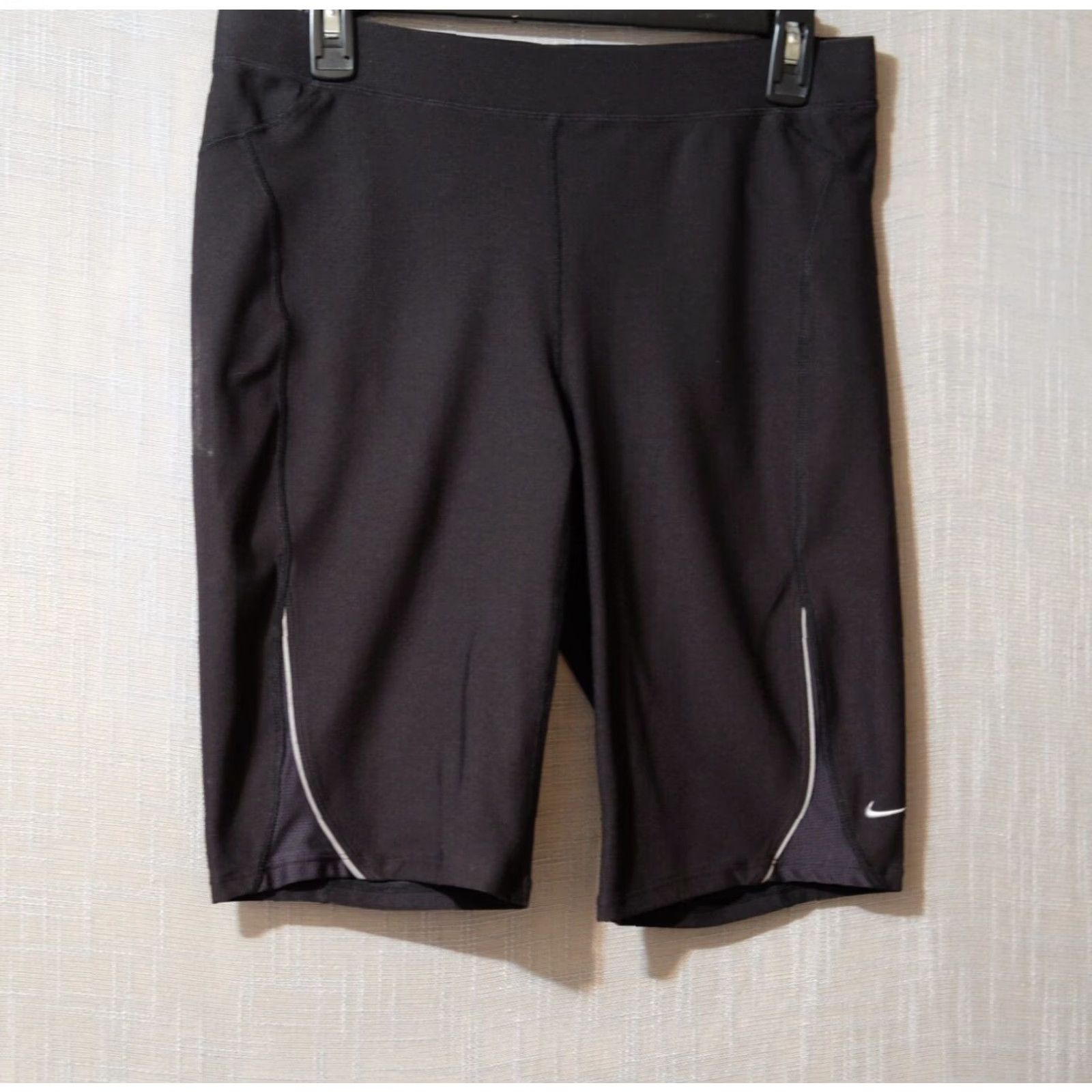 Nike Nike Fit Dri Knee Length Leggings Shorts Running Black Women's M Size 32" / US 10 / IT 46 - 2 Thumbnail
