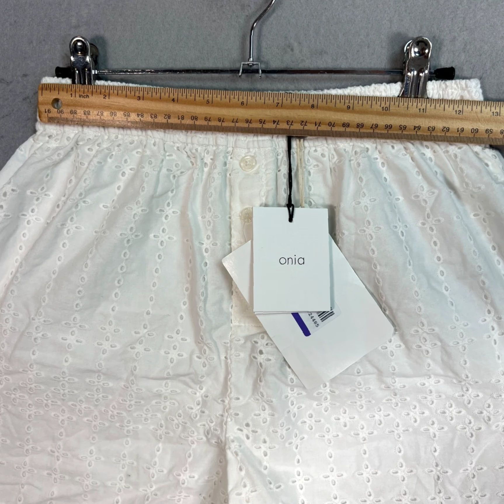 Onia Onia Womens PS White Embroidered Eyelet Pull-On Shorts Bermuda New with Tags Size 28" / US 6 / IT 42 - 6 Thumbnail