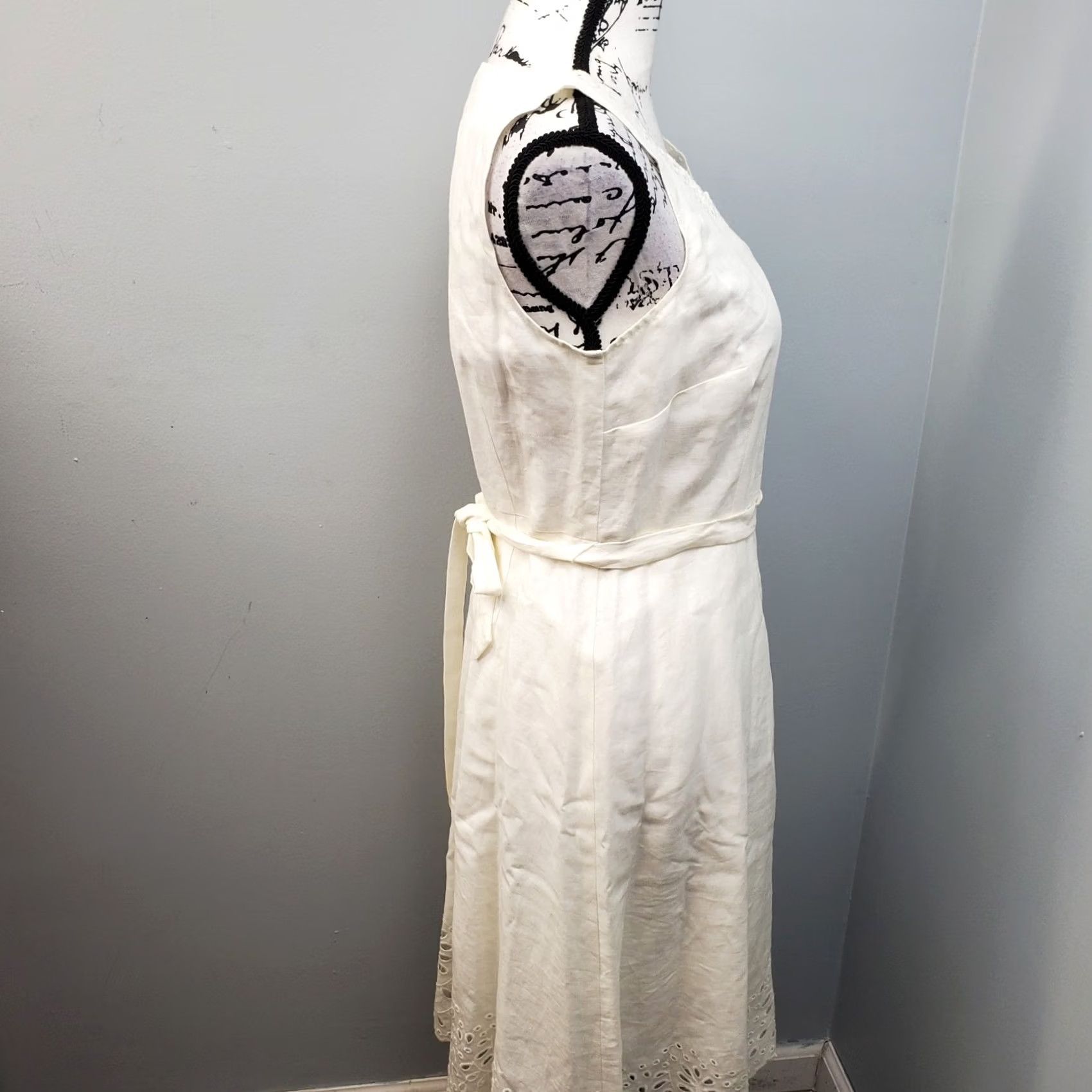 Talbots Talbots Shift Dress Womens Size 8P White Eyelet Neck Hem Tie Waist Side Zip Dress Size M / US 6-8 / IT 42-44 - 6 Thumbnail